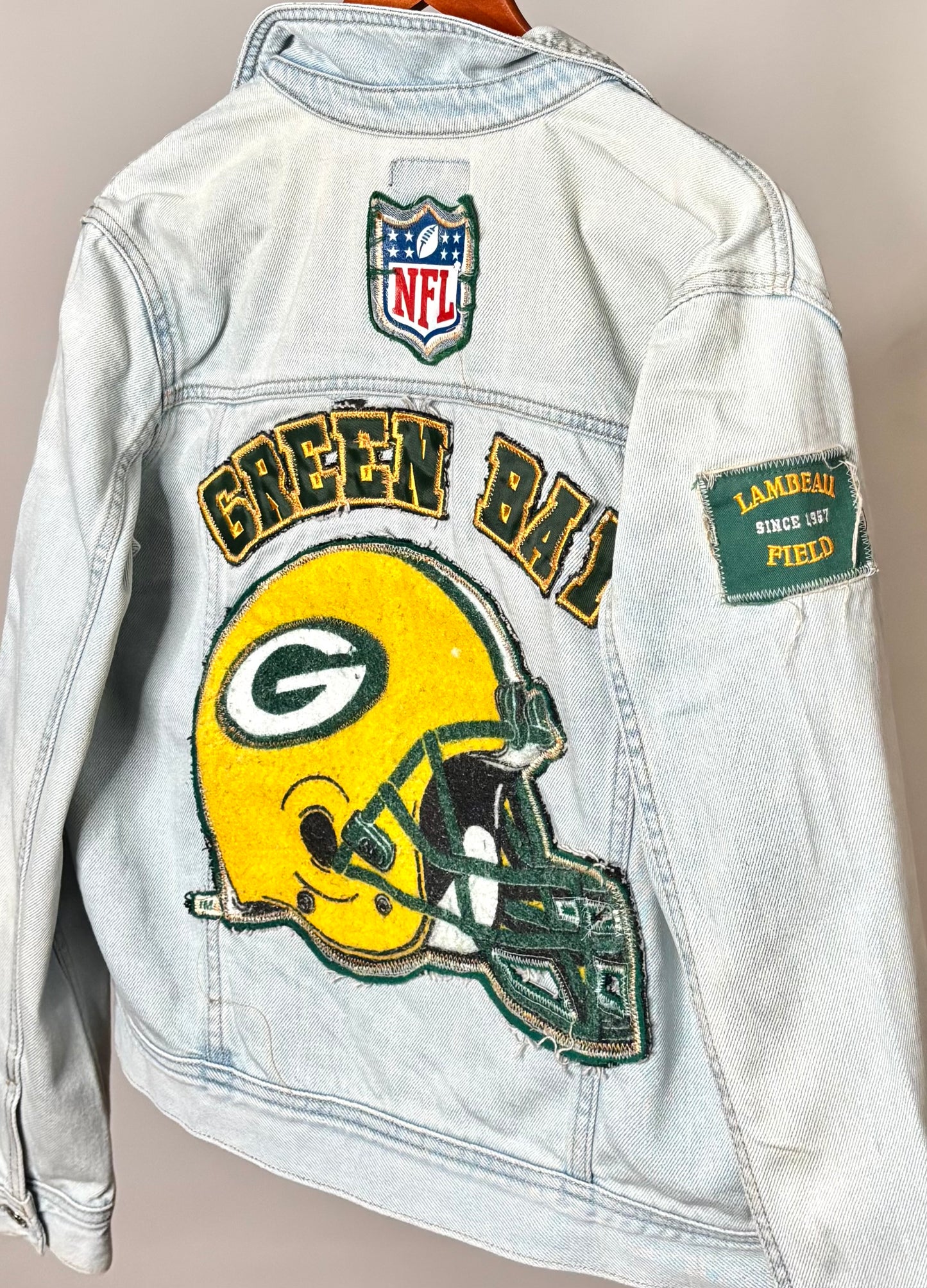 90’s Light Wash Game Day Denim Jean Jacket