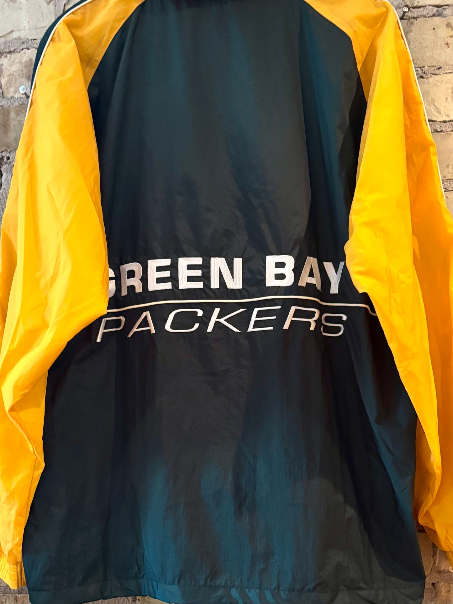 Vintage Green Bay Packers zip Up Stadium Windbreaker