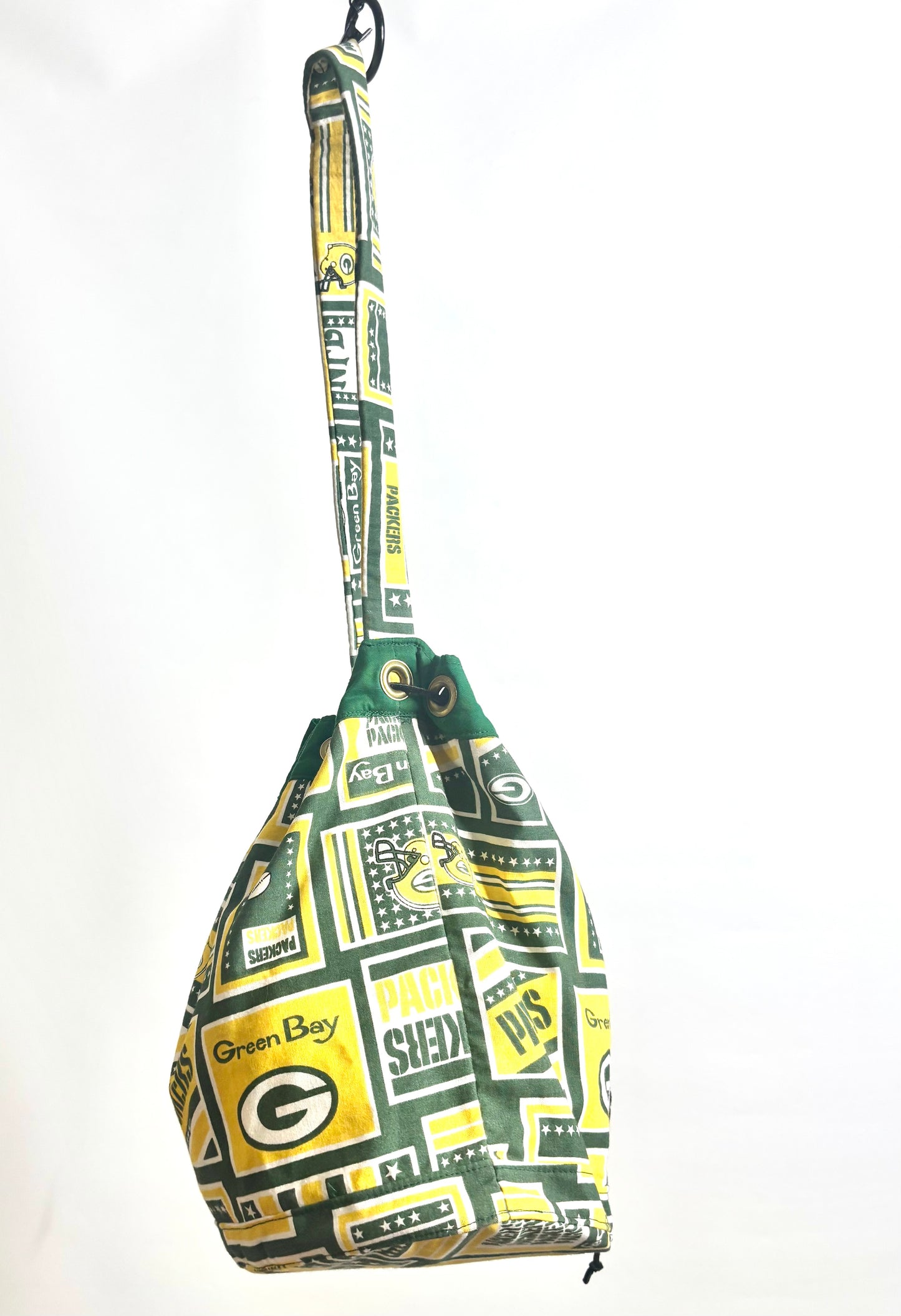 Vintage 80’s Handmade Cinch Bucket Shoulder Bag