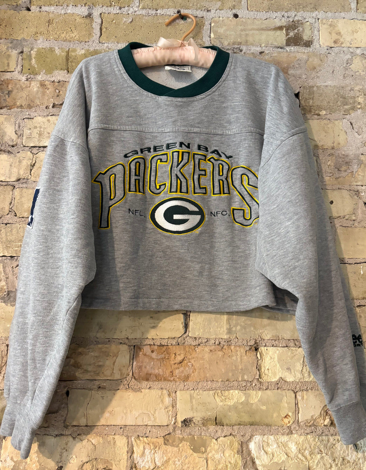 Retro 90’s Embroidered spell out Crewneck