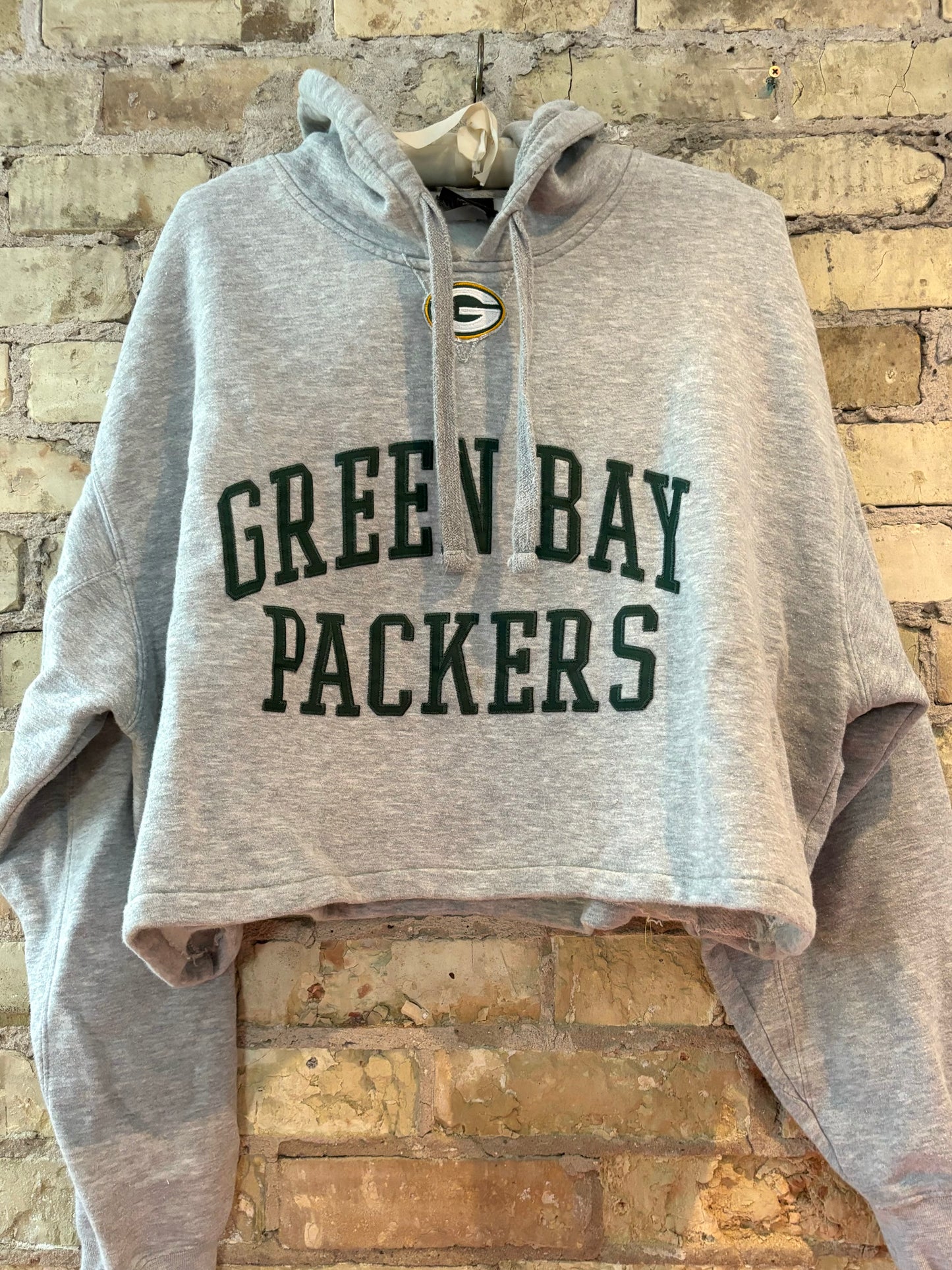 Reworked 90s Green Bay Packers Classic Gray Crop Top Hoodie