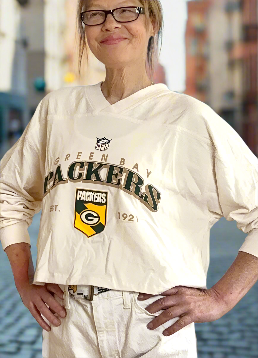Reworked Green Bay Packers cropped Vintage Throwback Graphic Tee