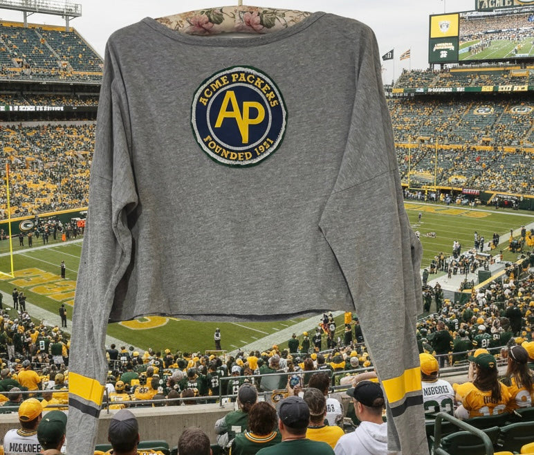 Reworked Packers Throwback Acme Cropped Jersey Tee