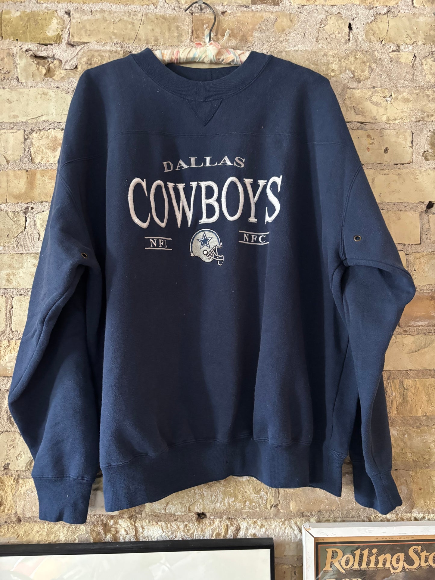 Vintage LEE Embroidered Dallas Cowboys crewneck sweatshirt 90s