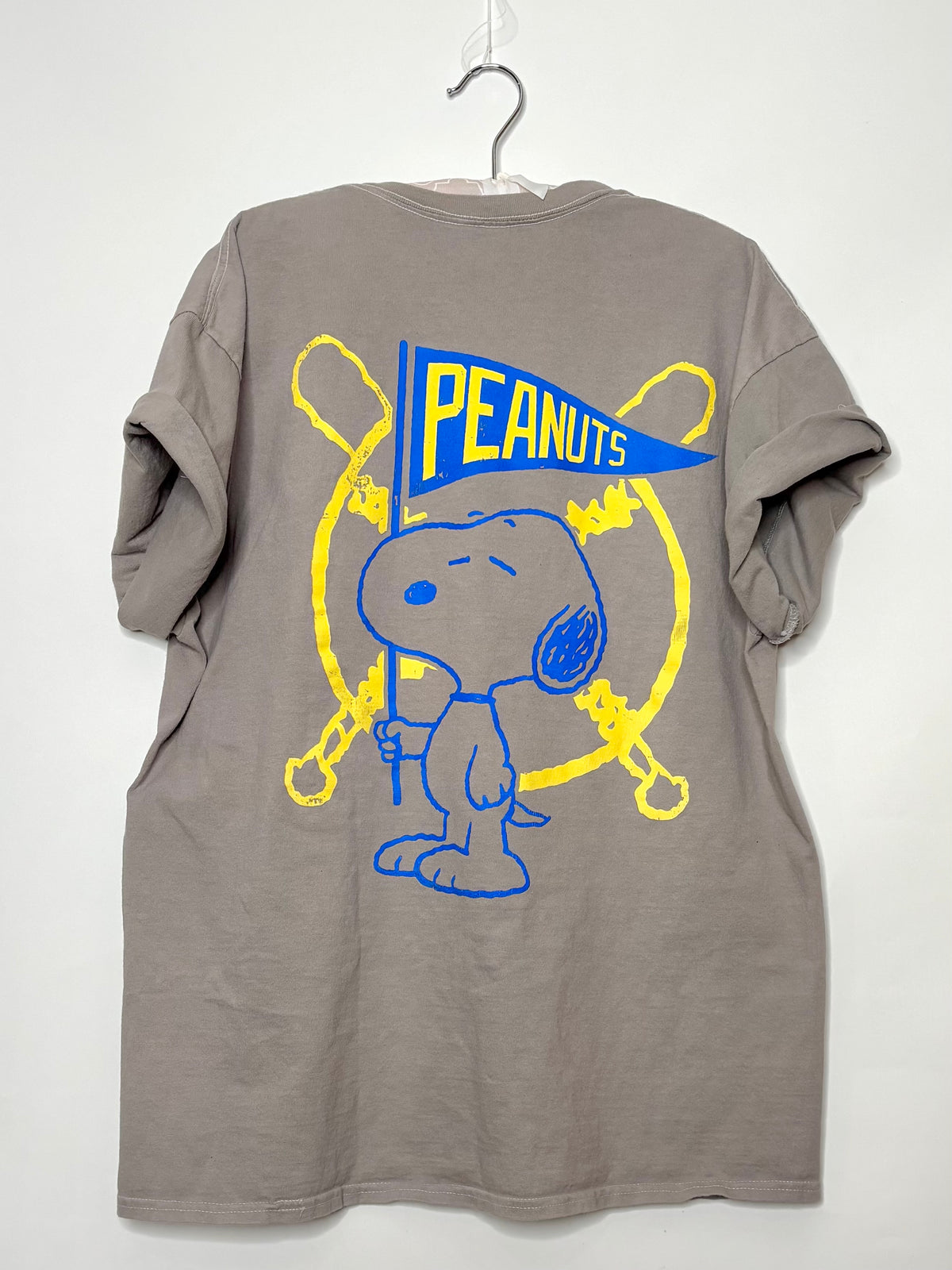 Rare Peanuts Milwaukee Brewers Double Sided Graphic Tshirt