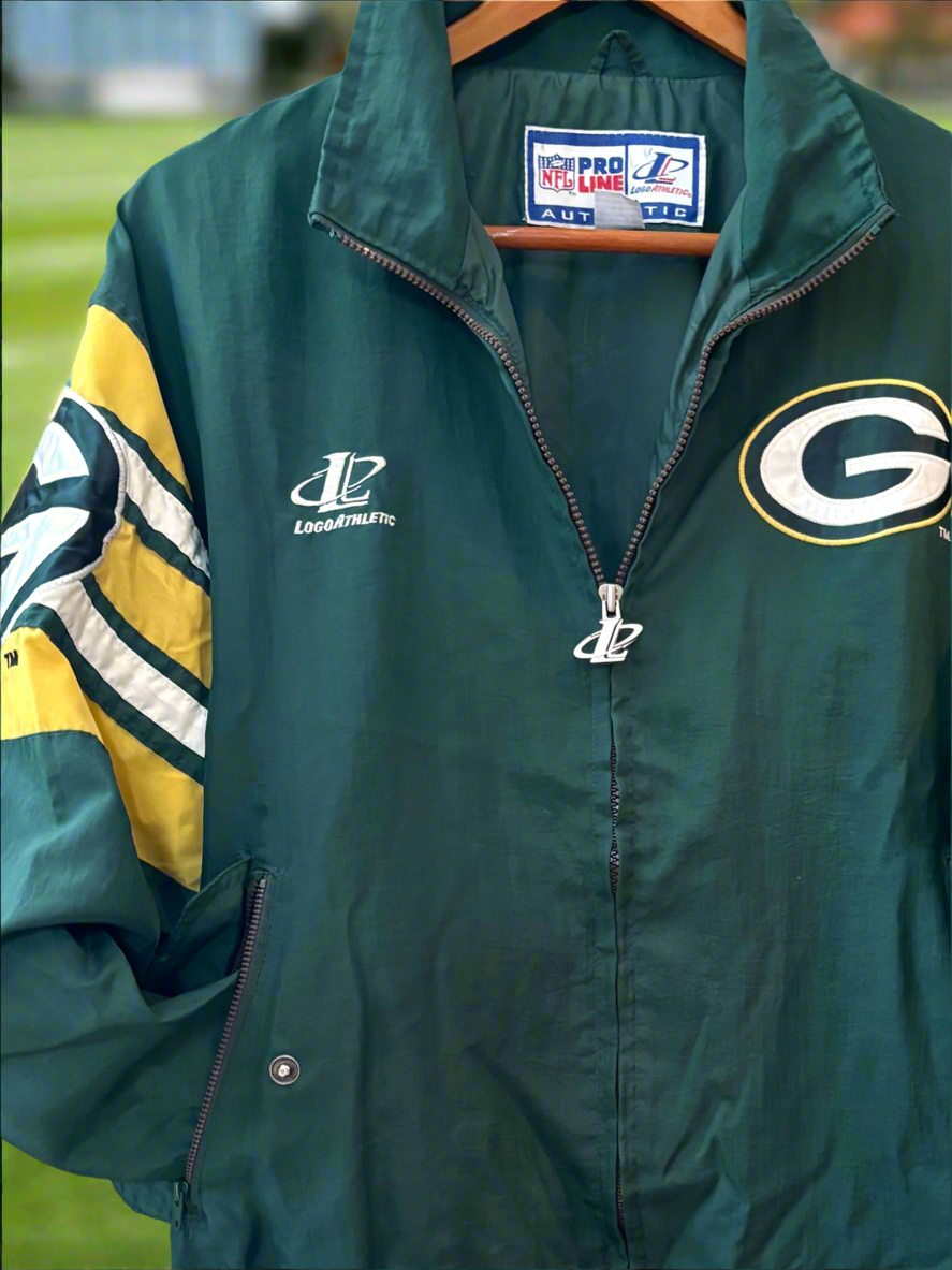 Vintage 90s Packers NFL LOGO 7 PROLINE Zip up Windbreaker Track Coat