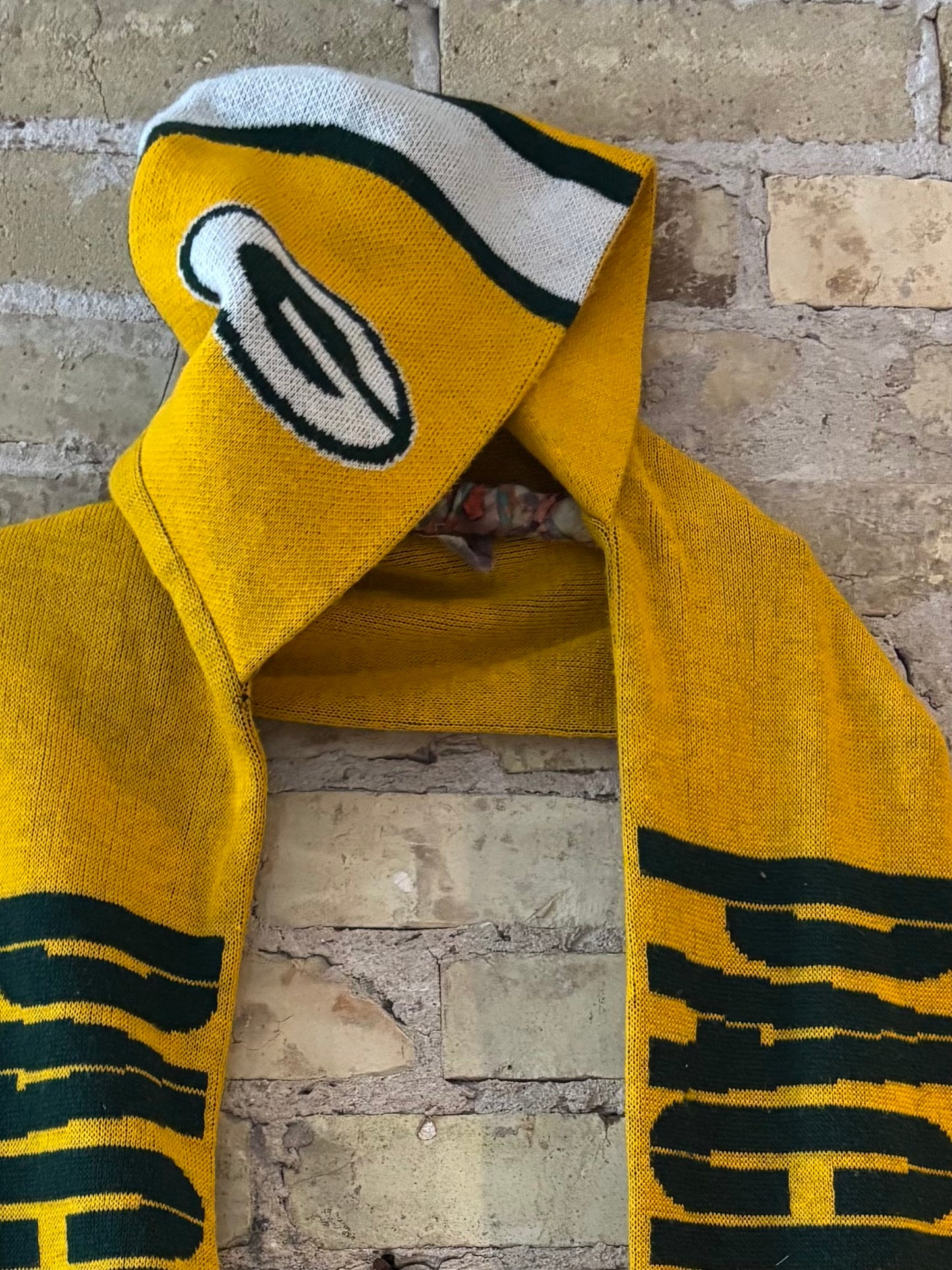 Vintage Rare NFL PACKERS winter scarf with Helmet Hoodie & Pockets & Fringe