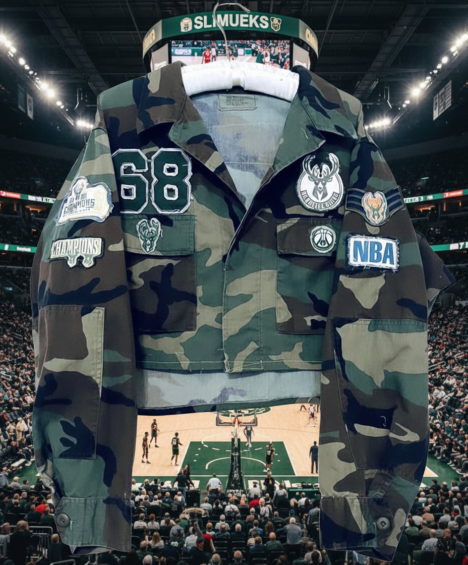 Reworked vintage Camouflage BUCKS Game Day Coat Jacket
