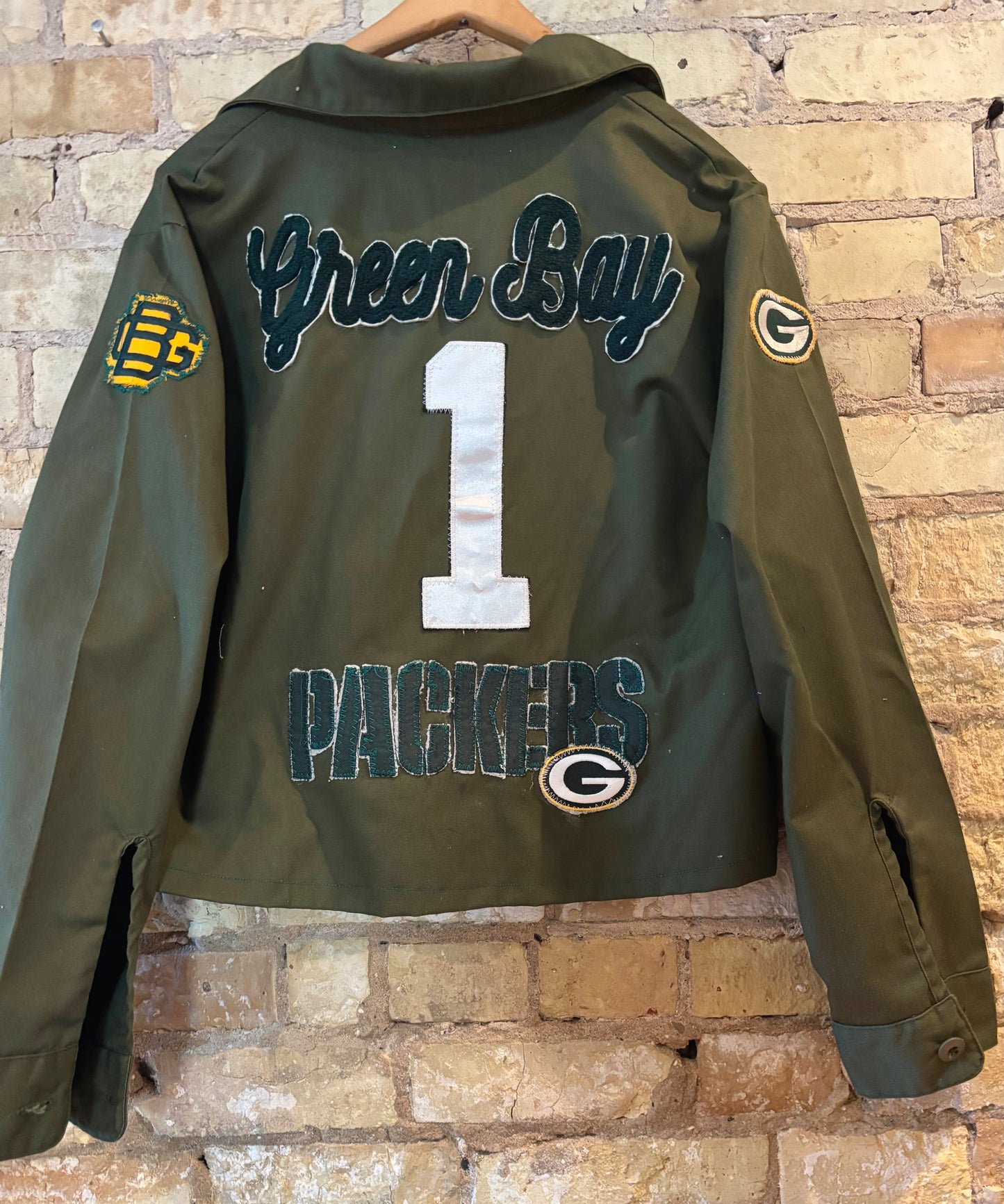 Reworked vintage Cropped Military Game Day Shaket