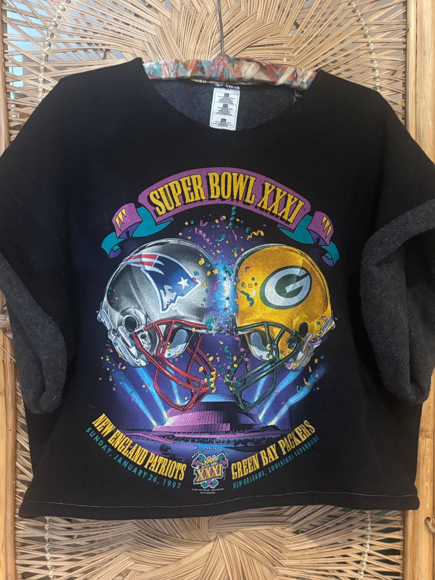 vintage 90’s Cropped Super Bowl crewneck