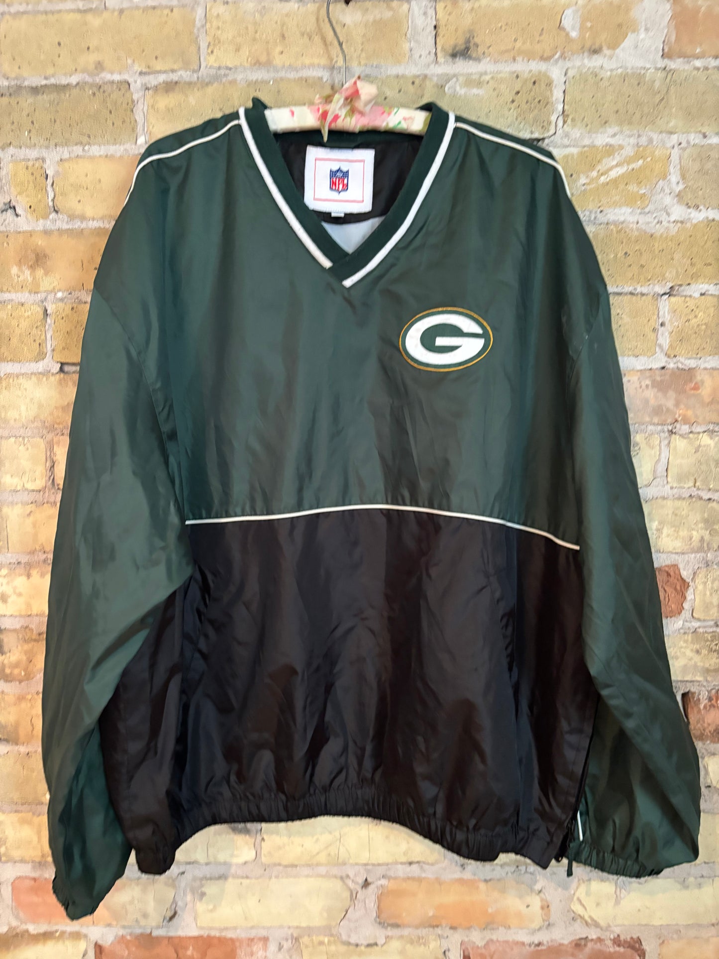 Vintage 90s Green Bay Packers 2 Tone Retro V Neck Pullover Windbreaker