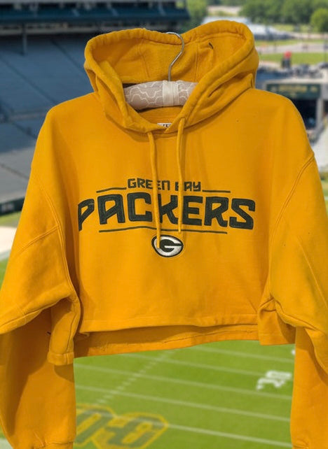 Reworked 90s Green Bay Packers Classic Yellow Cropped Hoodie