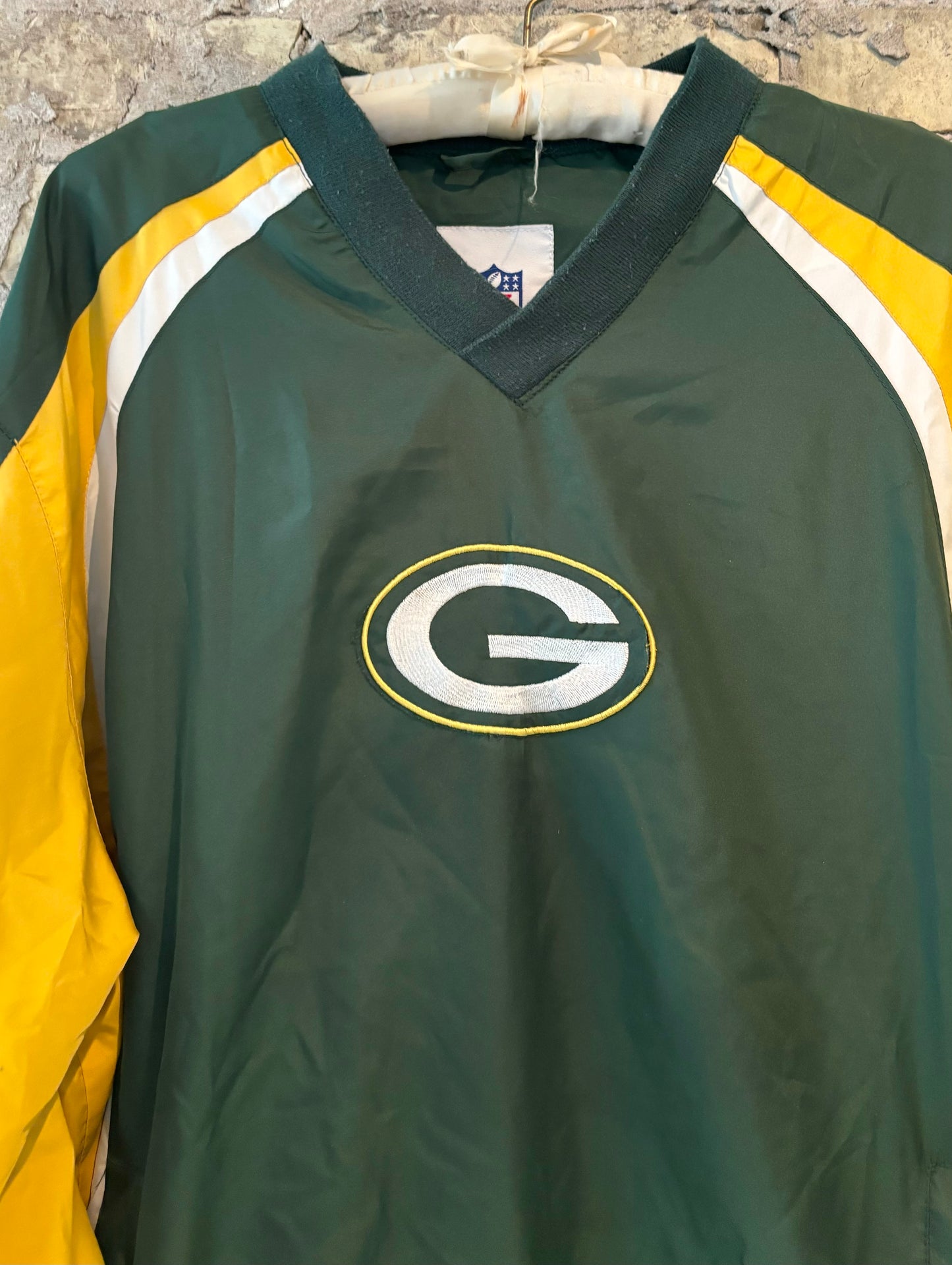 Vintage Green Bay Packers embroidered Color Block V Neck Windbreaker Pullover