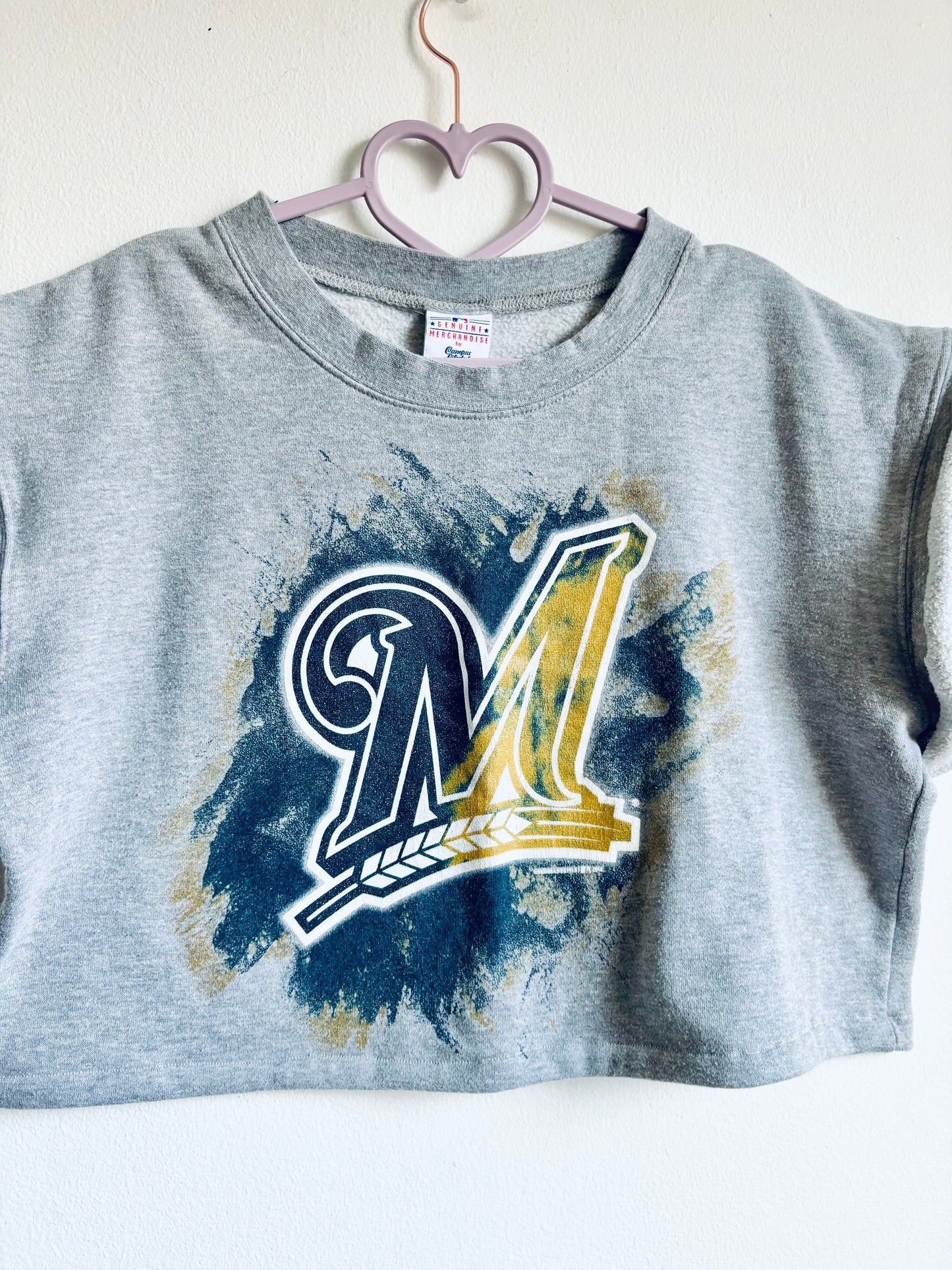 Reclaimed Retro Milwaukee Brewers Cropped Sleeveless Crewneck sweatshirt