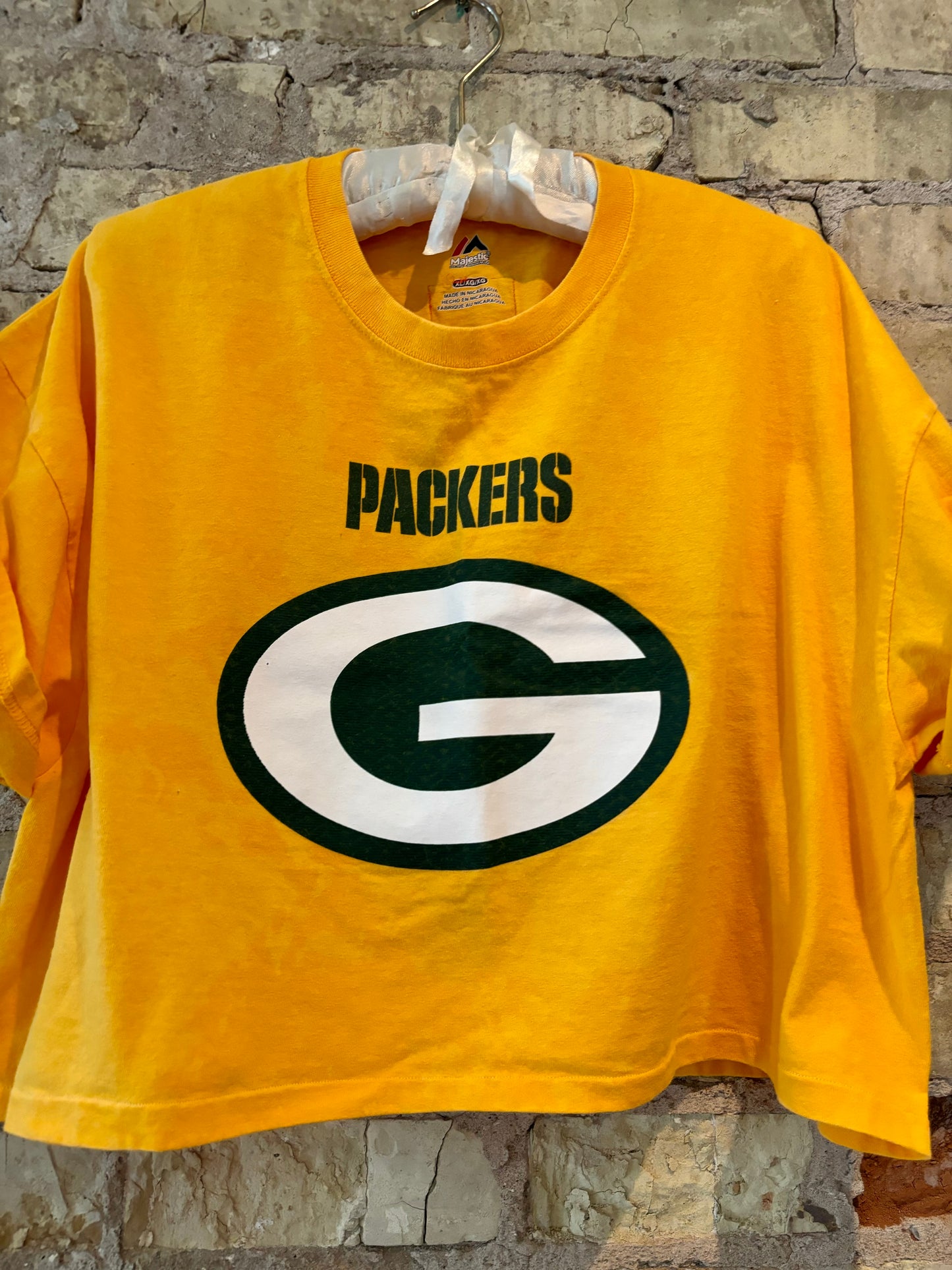 Reworked Retro Yellow Green Bay Packers cropped Crewneck Graphic Tee