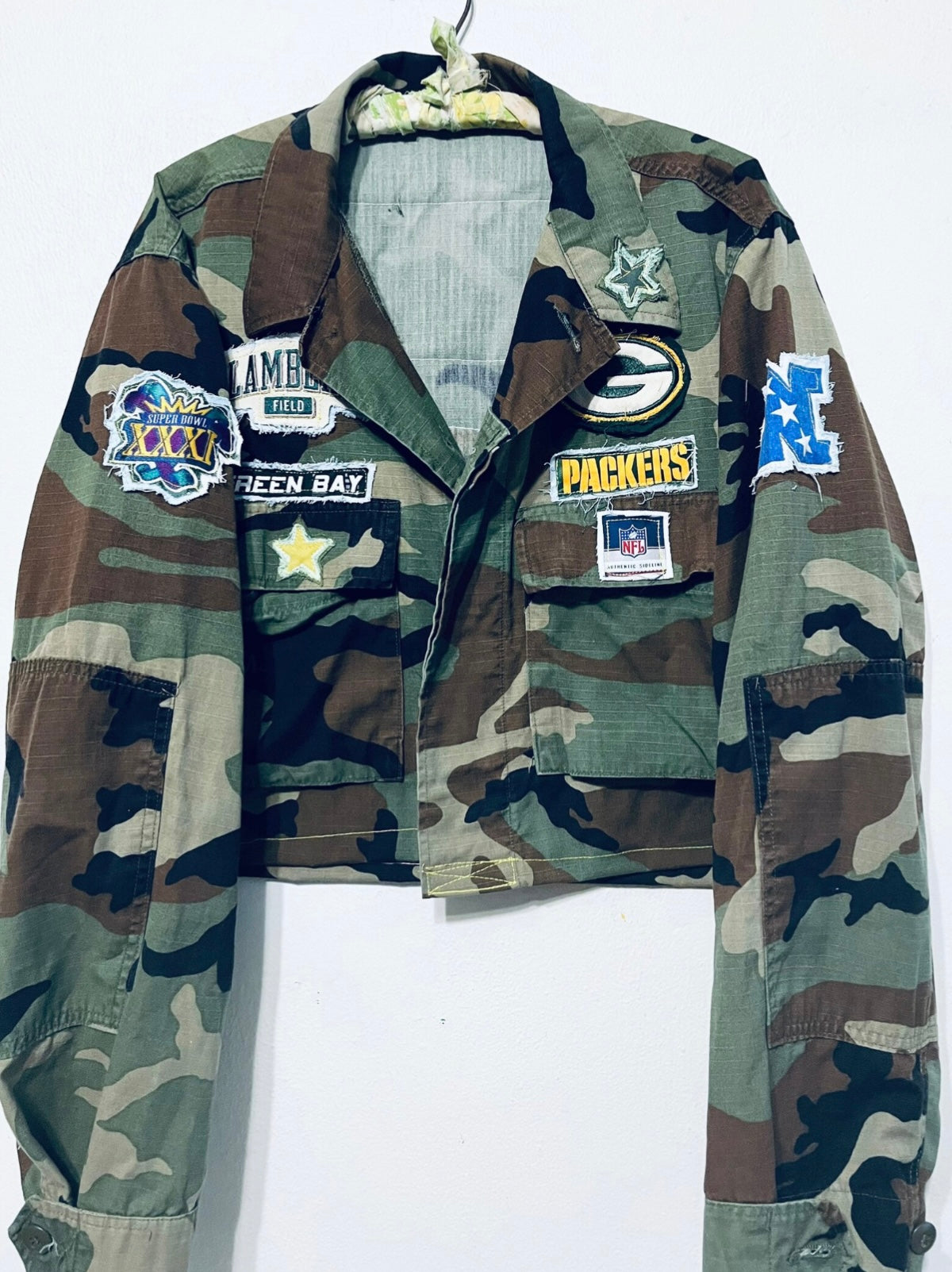 Reworked vintage Camouflage Packers Game Day Coat Jacket