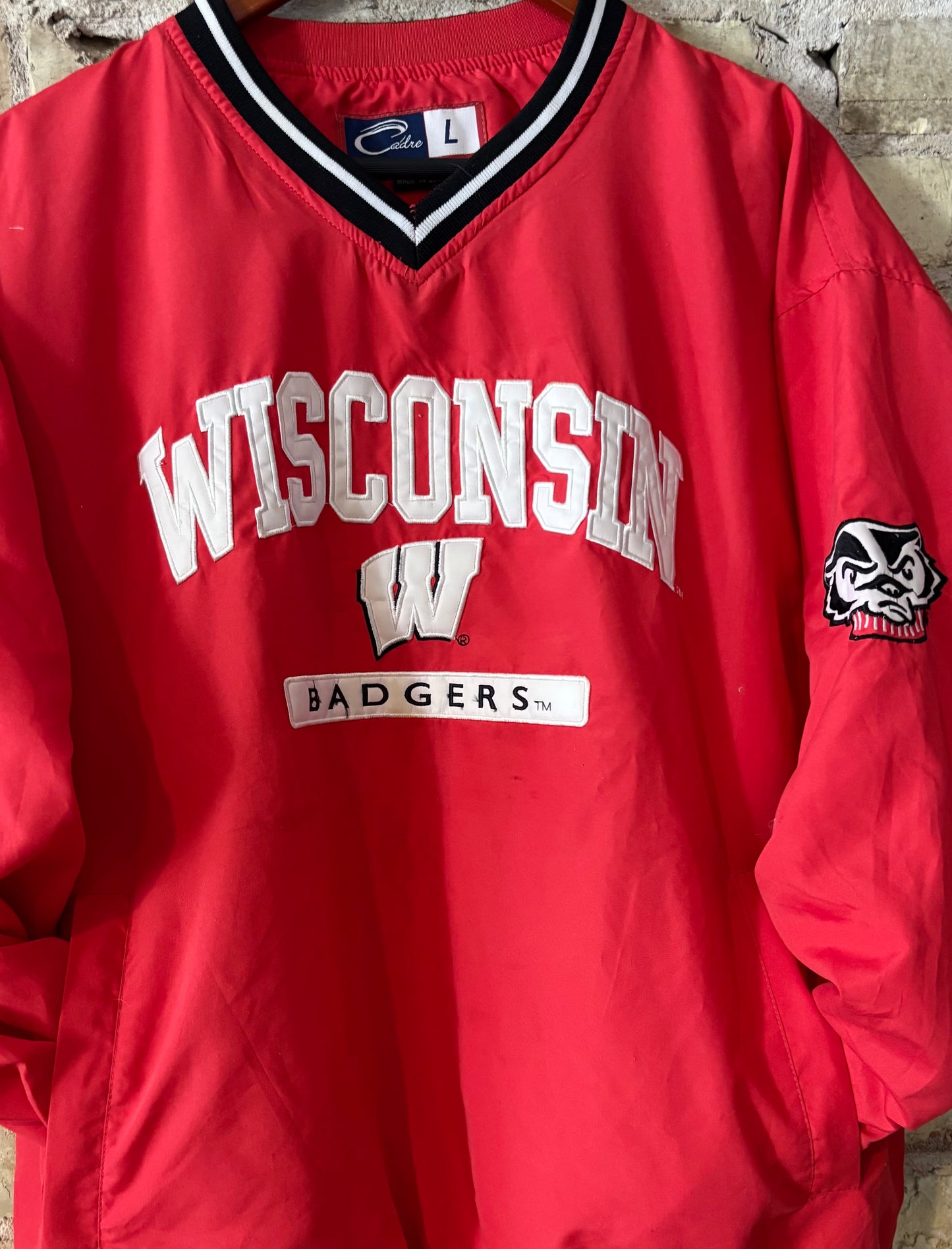 Vintage Wisconsin  Badgers Retro V Neck Windbreaker Pullover