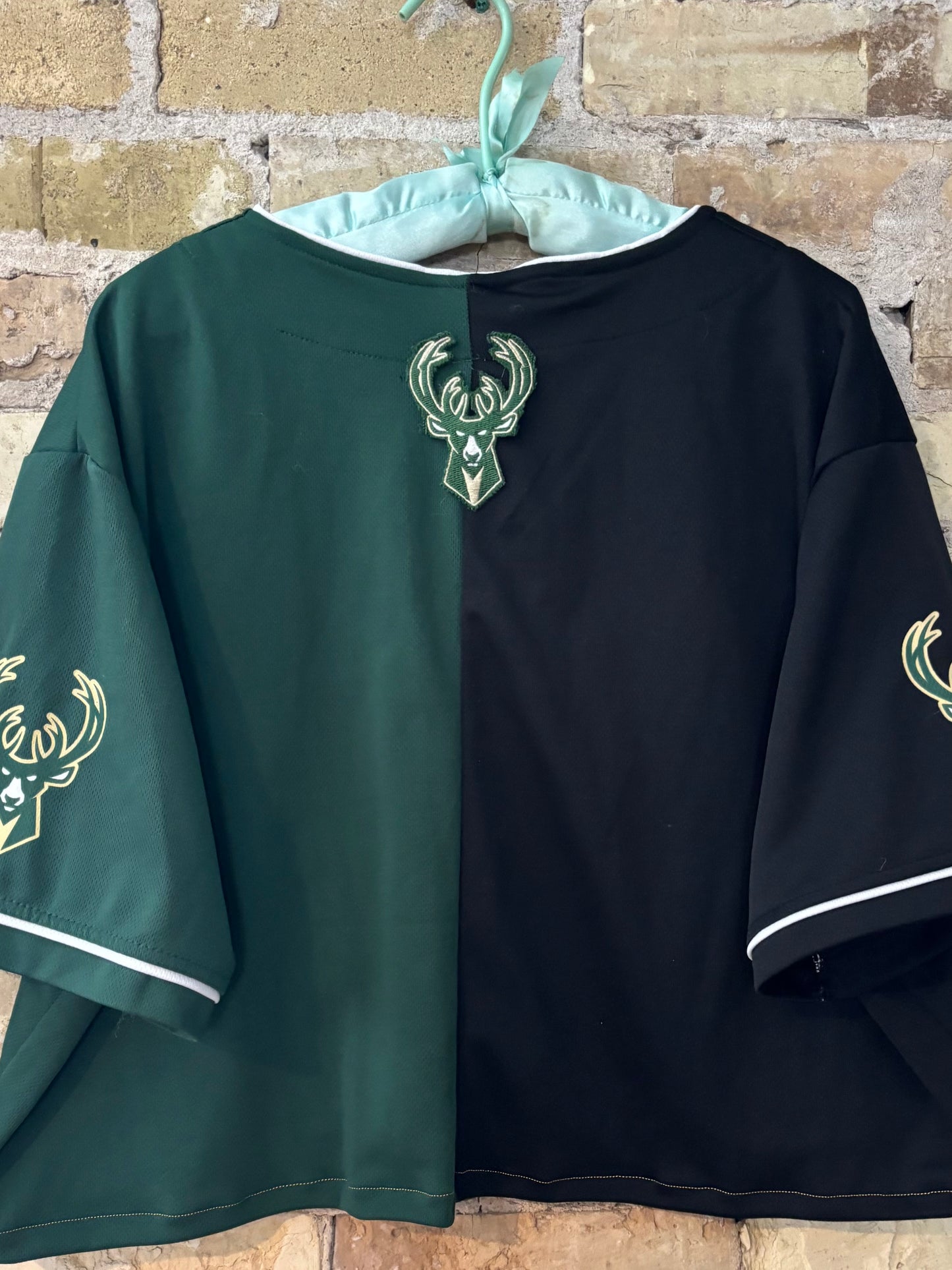 Milwaukee Bucks Button Up Spliced  Cropped Baseball Jersey