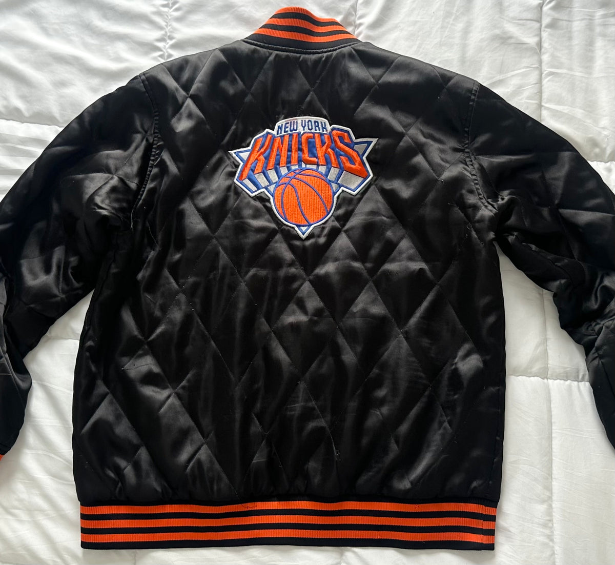 Vintage 90’s Adidas  NY Knicks quilted satin bomber Varsity jacket