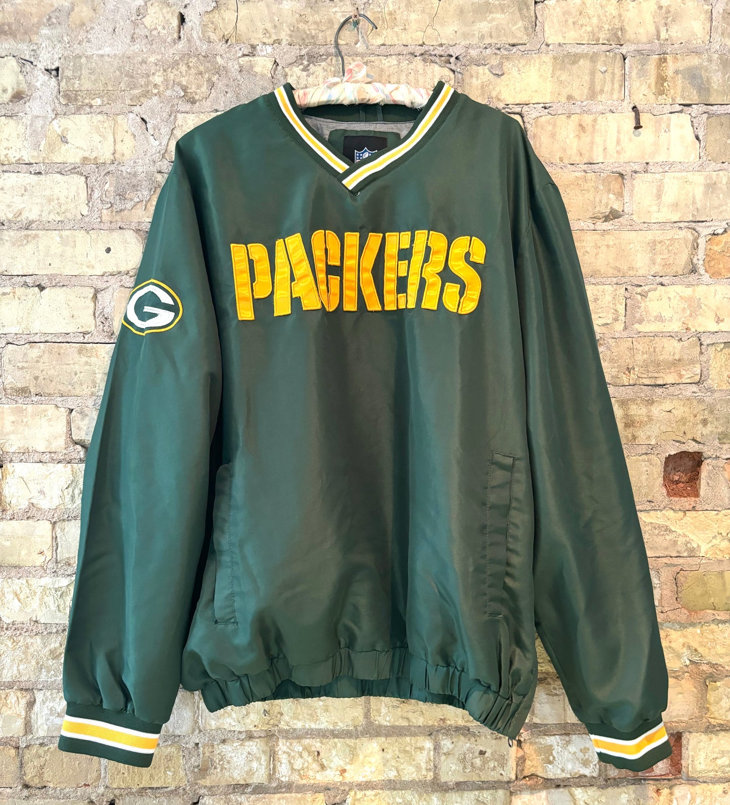 Vintage 90s Green Bay Packers Retro V Neck Windbreaker Pullover