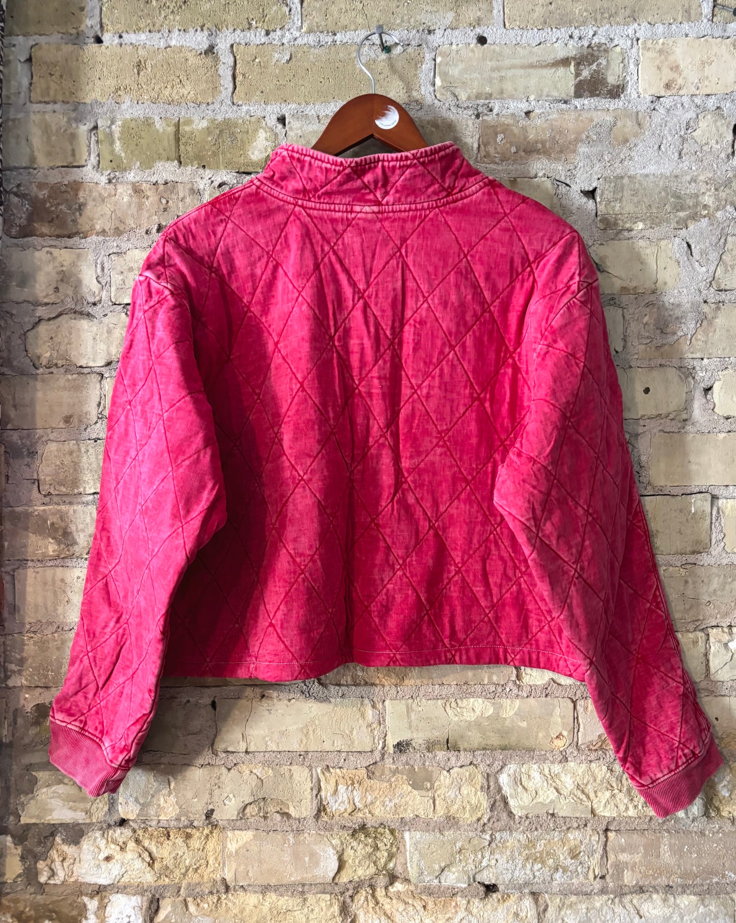 Retro Wisconsin Badgers Quilted Cotton 1/4 Zip Pullover