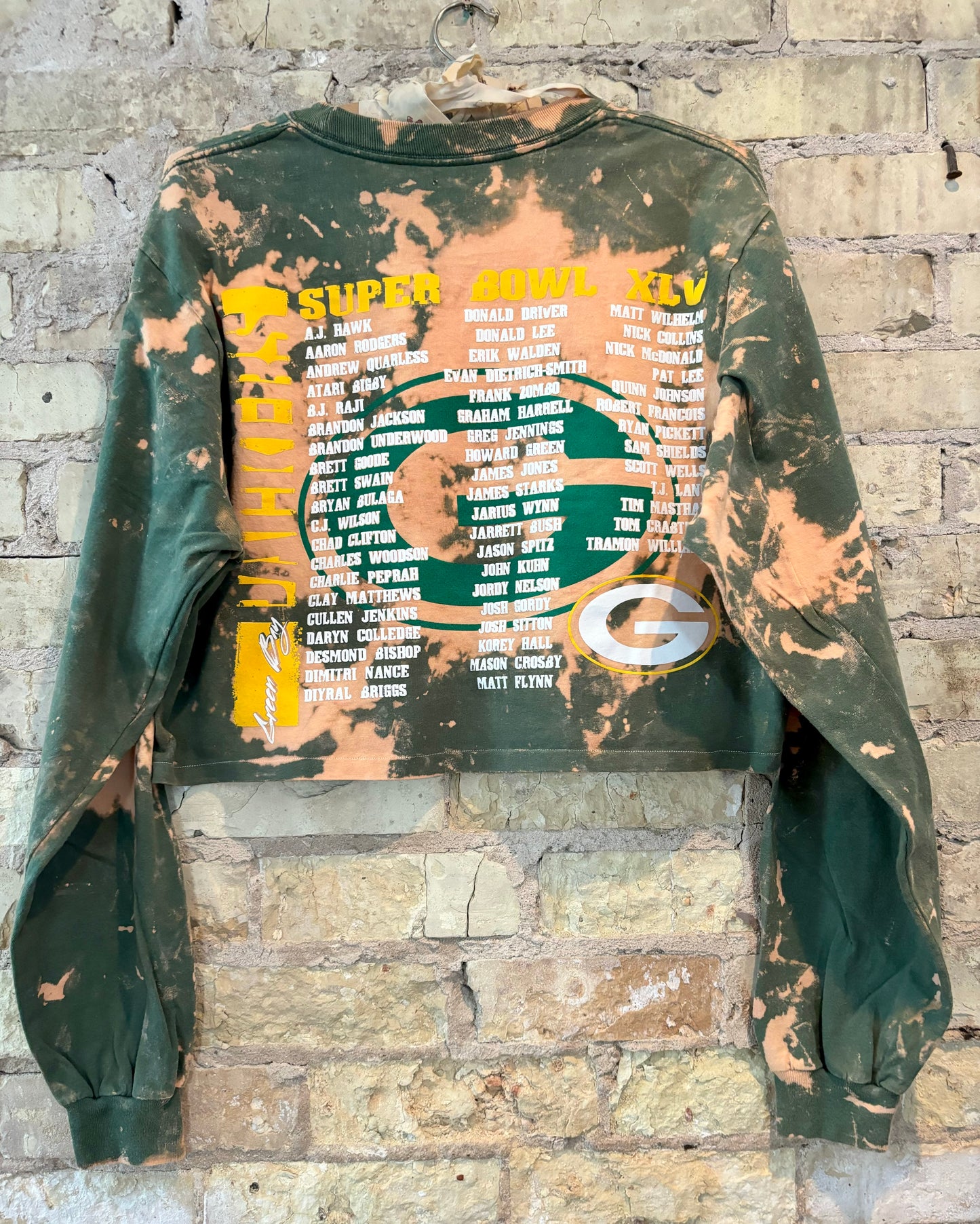 Reworked Green Bay Packers Cropped & Distressed Super Bowl Tee