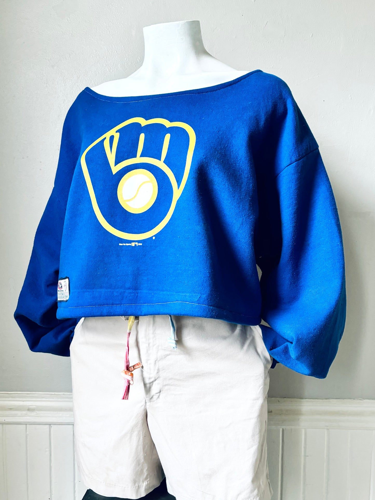 Reworked  Retro Milwaukee Brewers Cropped Crewneck Sweatshirt