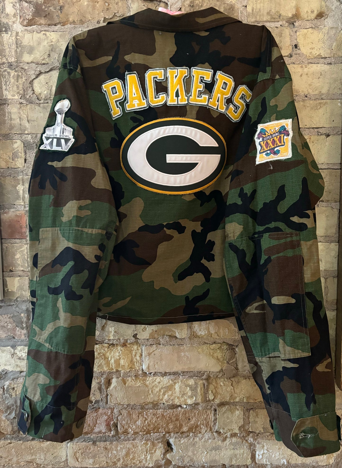 Reworked vintage Camouflage Packers Game Day Coat Jacket