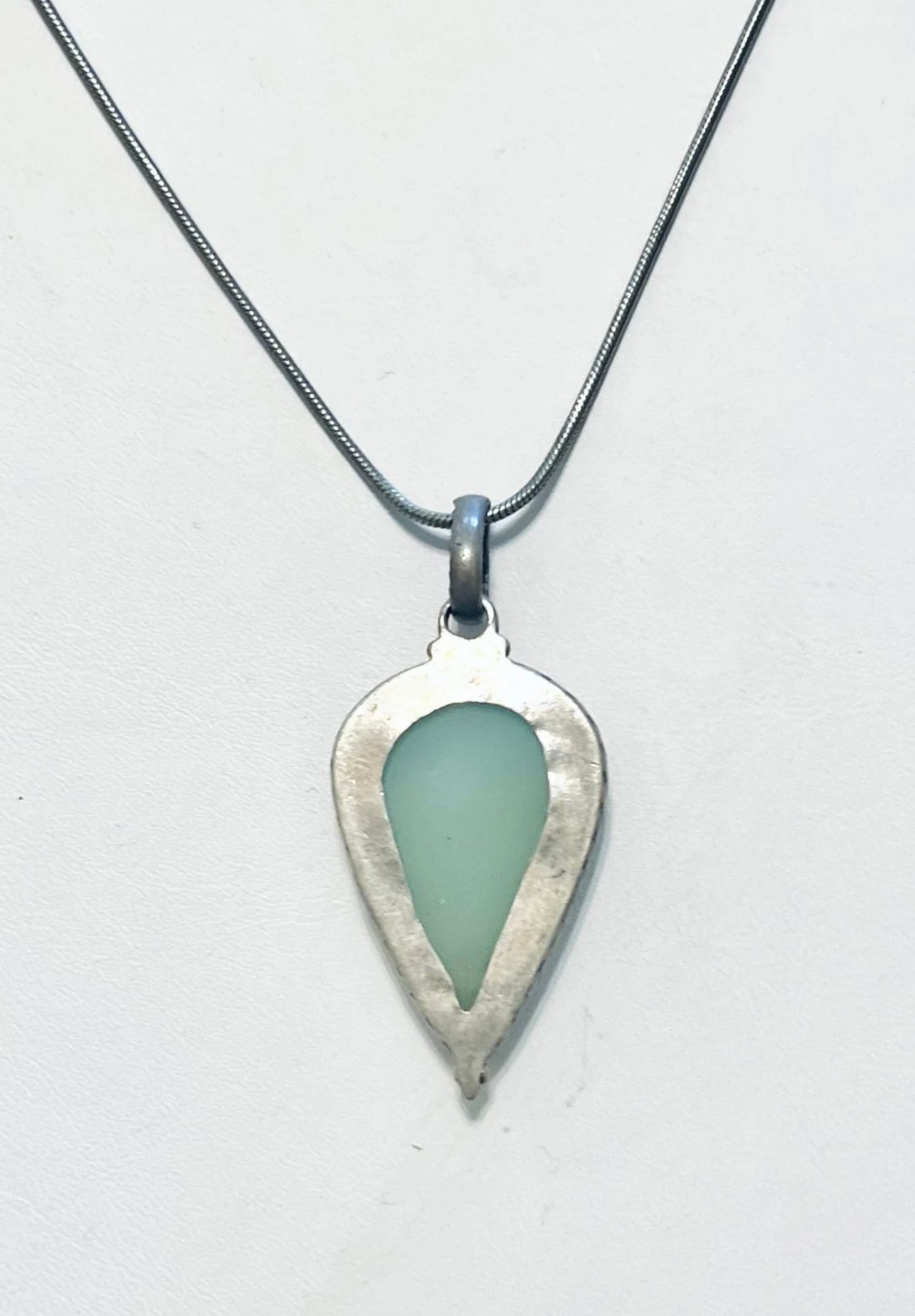 Vintage Sterling Silver Chalcedony stone Pendant Necklace