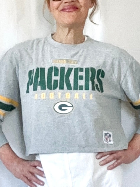 Reworked Green Bay Packers crop Top Graphic Tee