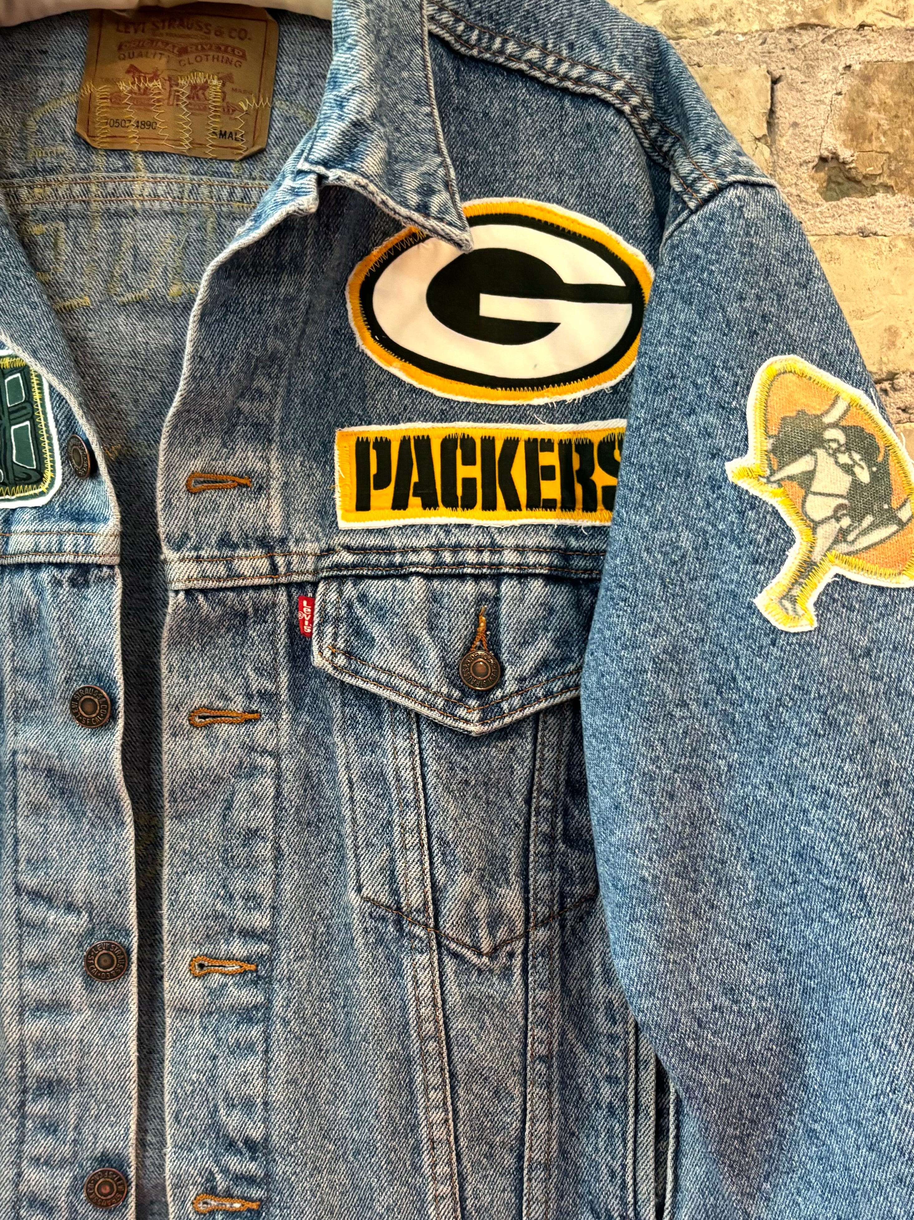 Levi’s Green Bay Packers Denim Varsity Jacket high quality - Large