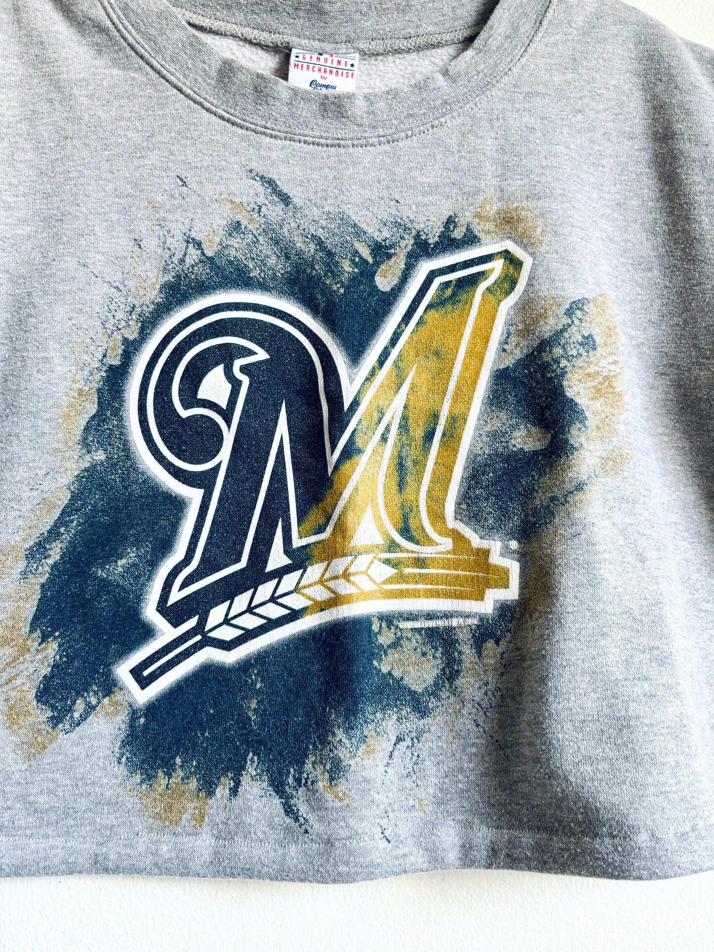 Reclaimed Retro Milwaukee Brewers Cropped Sleeveless Crewneck sweatshirt