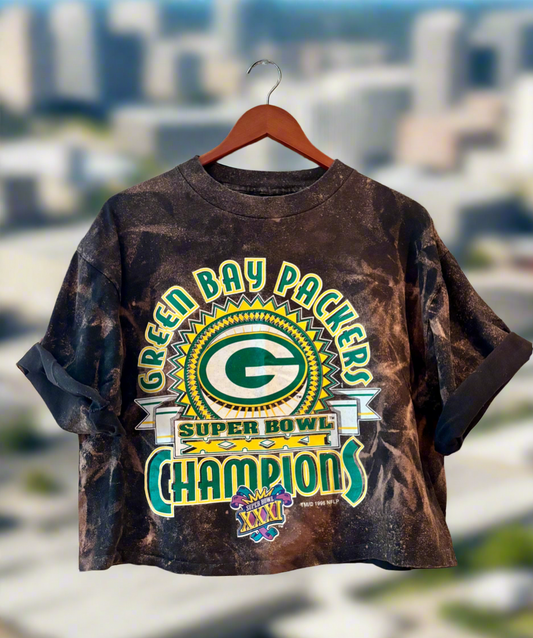 Reworked vintage Green Bay Packers cropped Super Bowl Tee