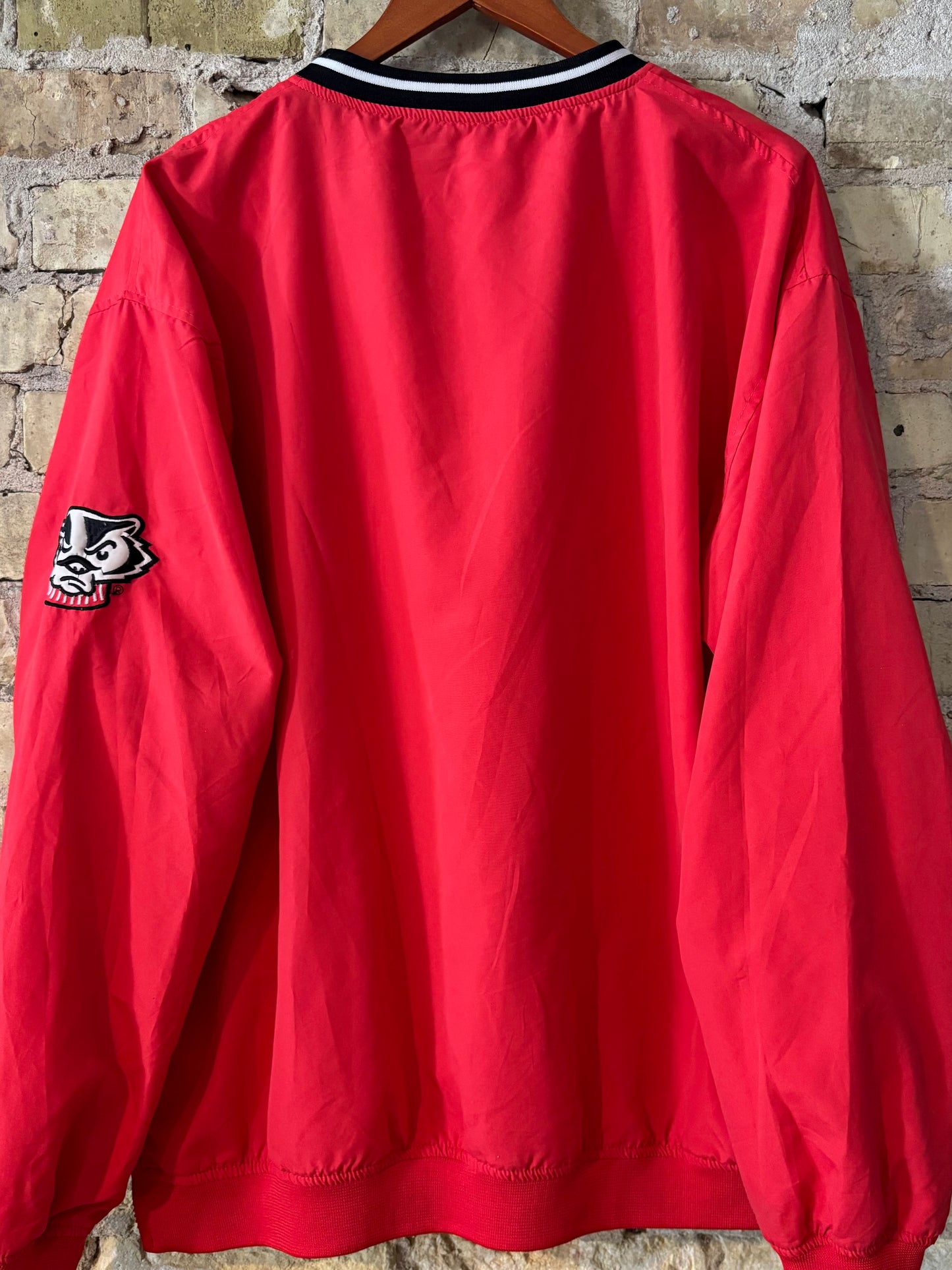 Vintage Wisconsin  Badgers Retro V Neck Windbreaker Pullover