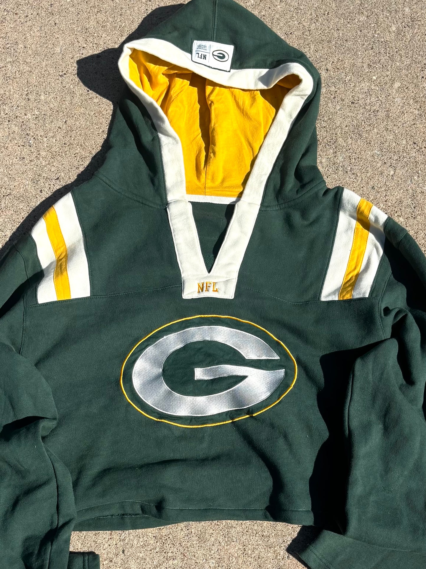 Cropped Throwback Hooded V Neck Sweatshirt