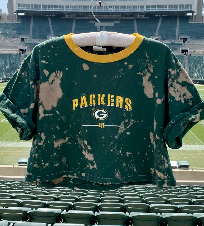 Reworked 90s Green Bay Packers Distressed cropped Ringer Tee