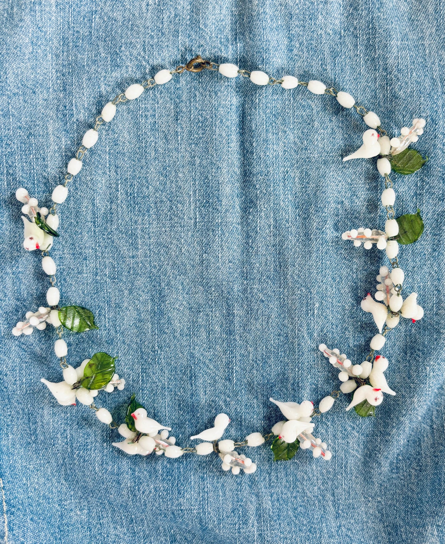 Vintage Glass Murano glass birds blossoms & leaves necklace.