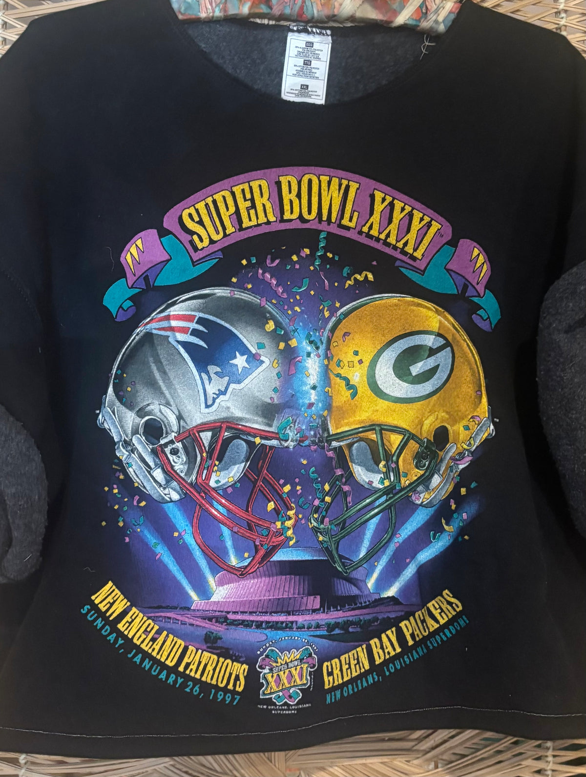 vintage 90’s Cropped Super Bowl crewneck