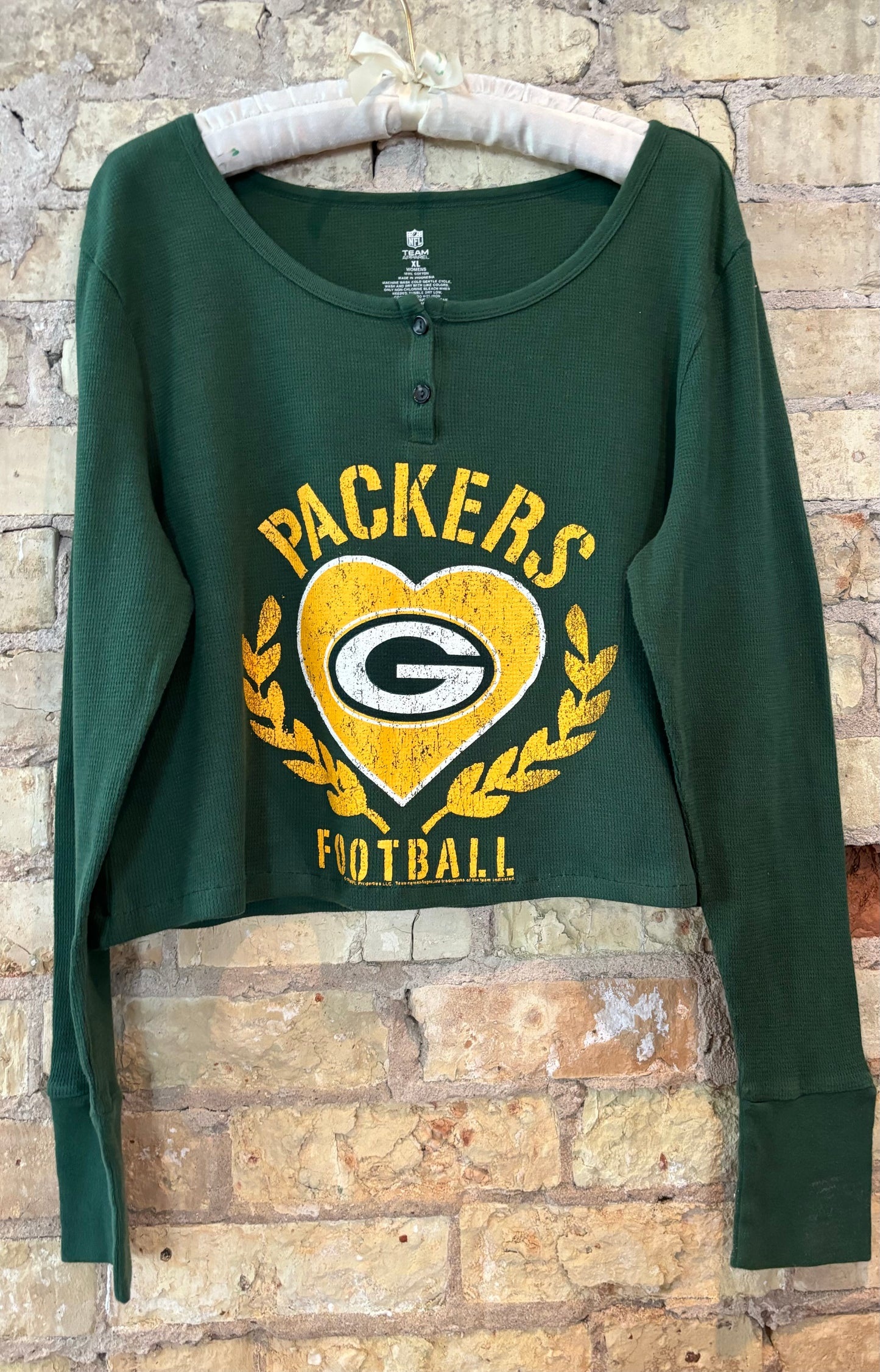 Reworked Packers Long sleeve Cropped Thermal Graphic Tee