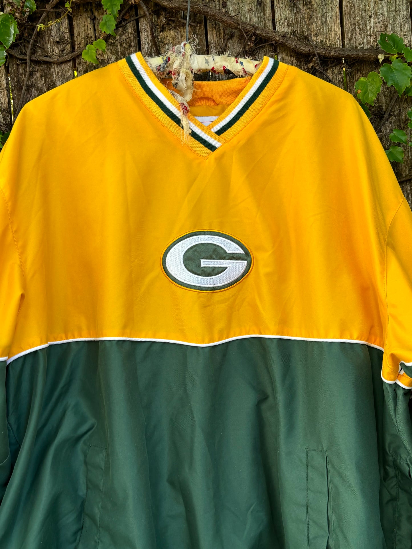 Vintage 90s Green Bay Packers Color Block V Neck Windbreaker Pullover