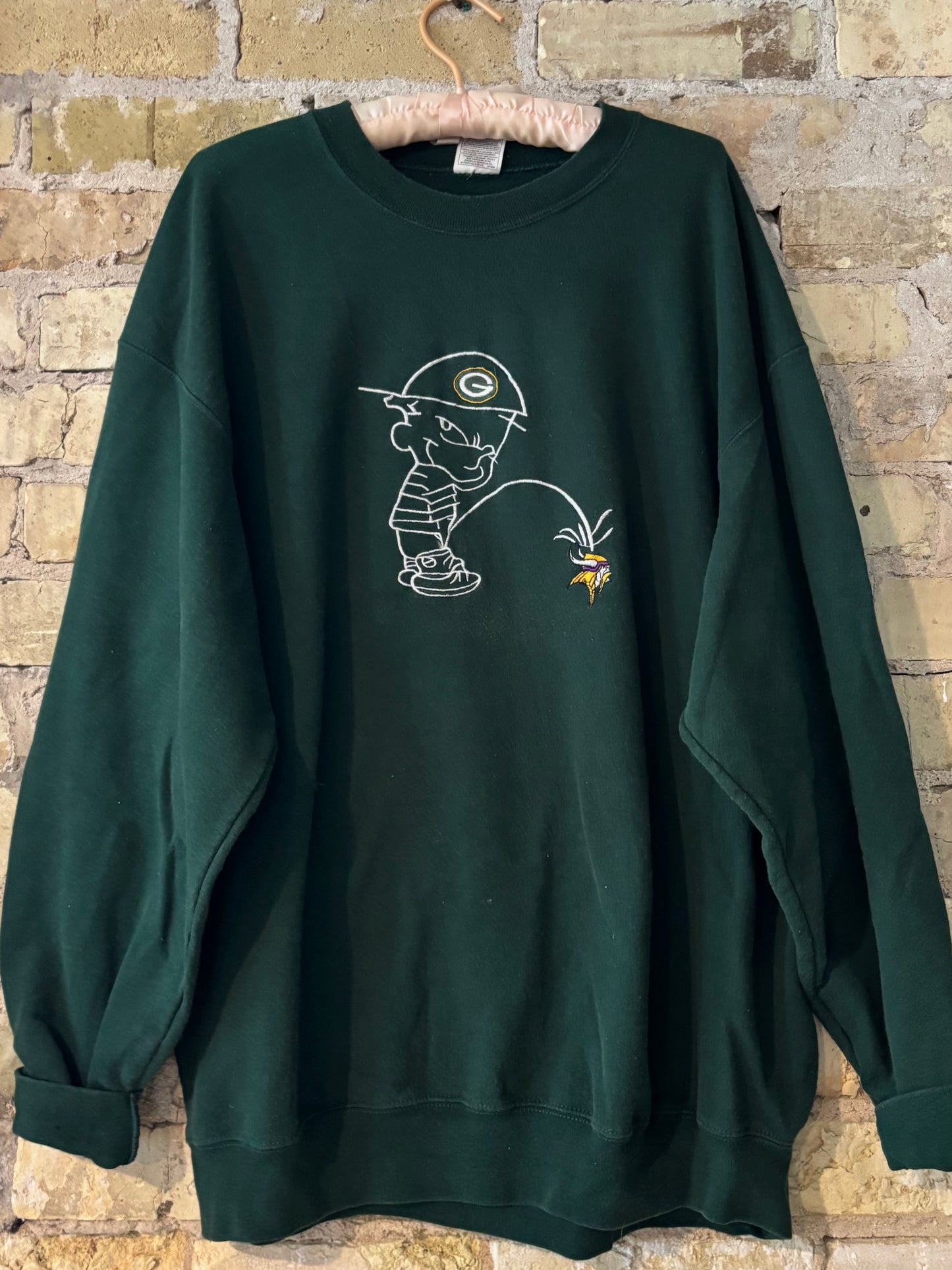 Vintage Game Day Packers X Vikings Rivalry crewneck