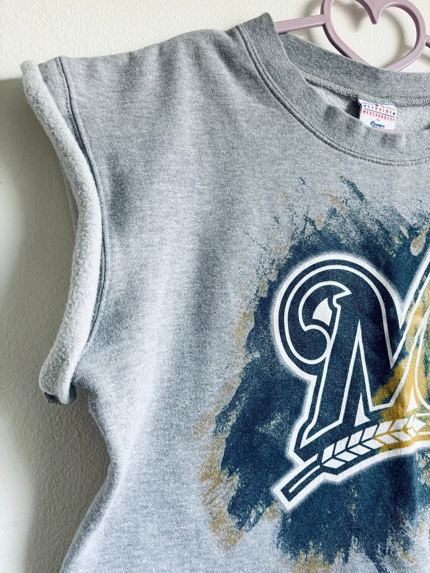 Reclaimed Retro Milwaukee Brewers Cropped Sleeveless Crewneck sweatshirt