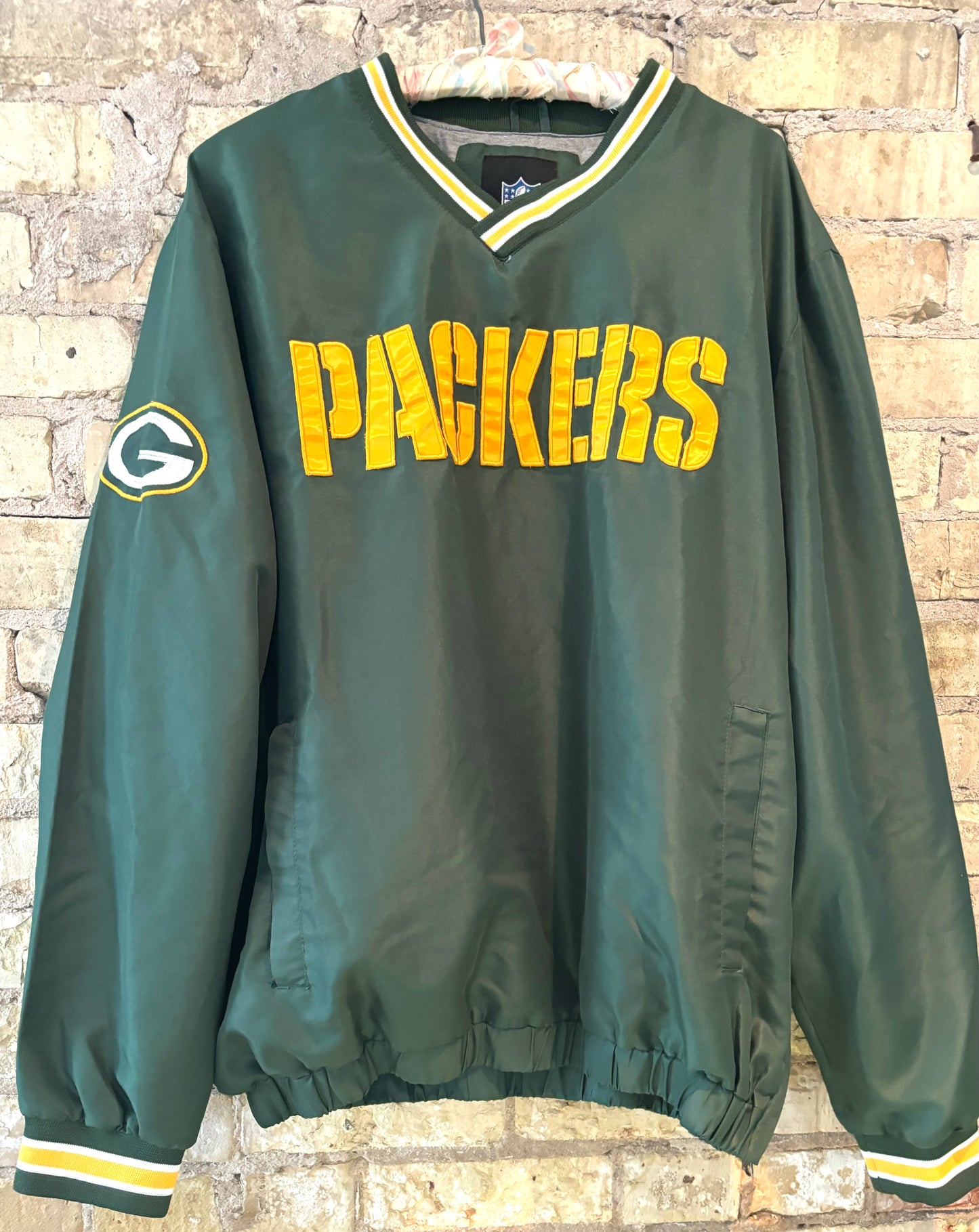 Vintage 90s Green Bay Packers Retro V Neck Windbreaker Pullover