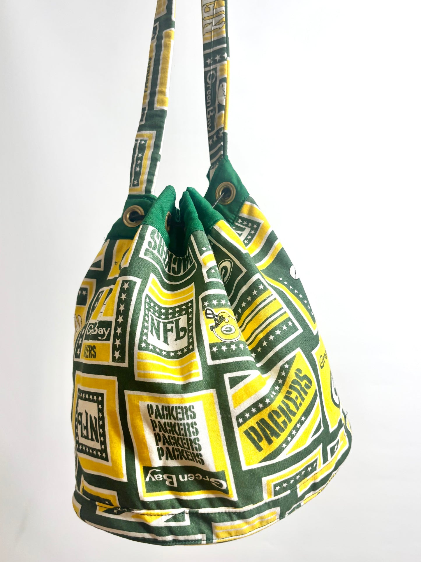 Vintage 80’s Handmade Cinch Bucket Shoulder Bag