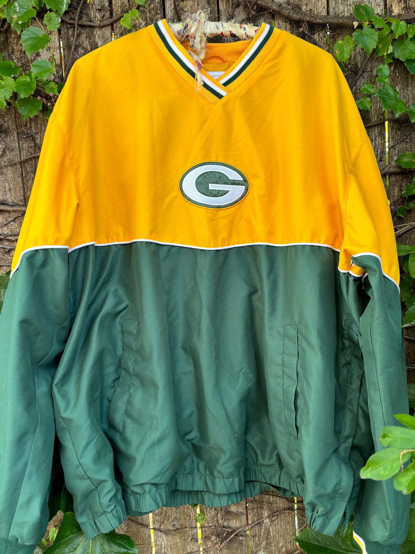 Vintage 90s Green Bay Packers Color Block V Neck Windbreaker Pullover