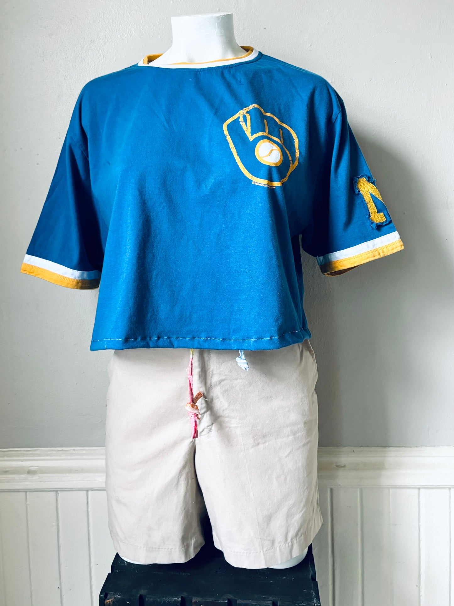 Reworked Milwaukee Brewers Cropped Throwback Ringer Graphic Tee