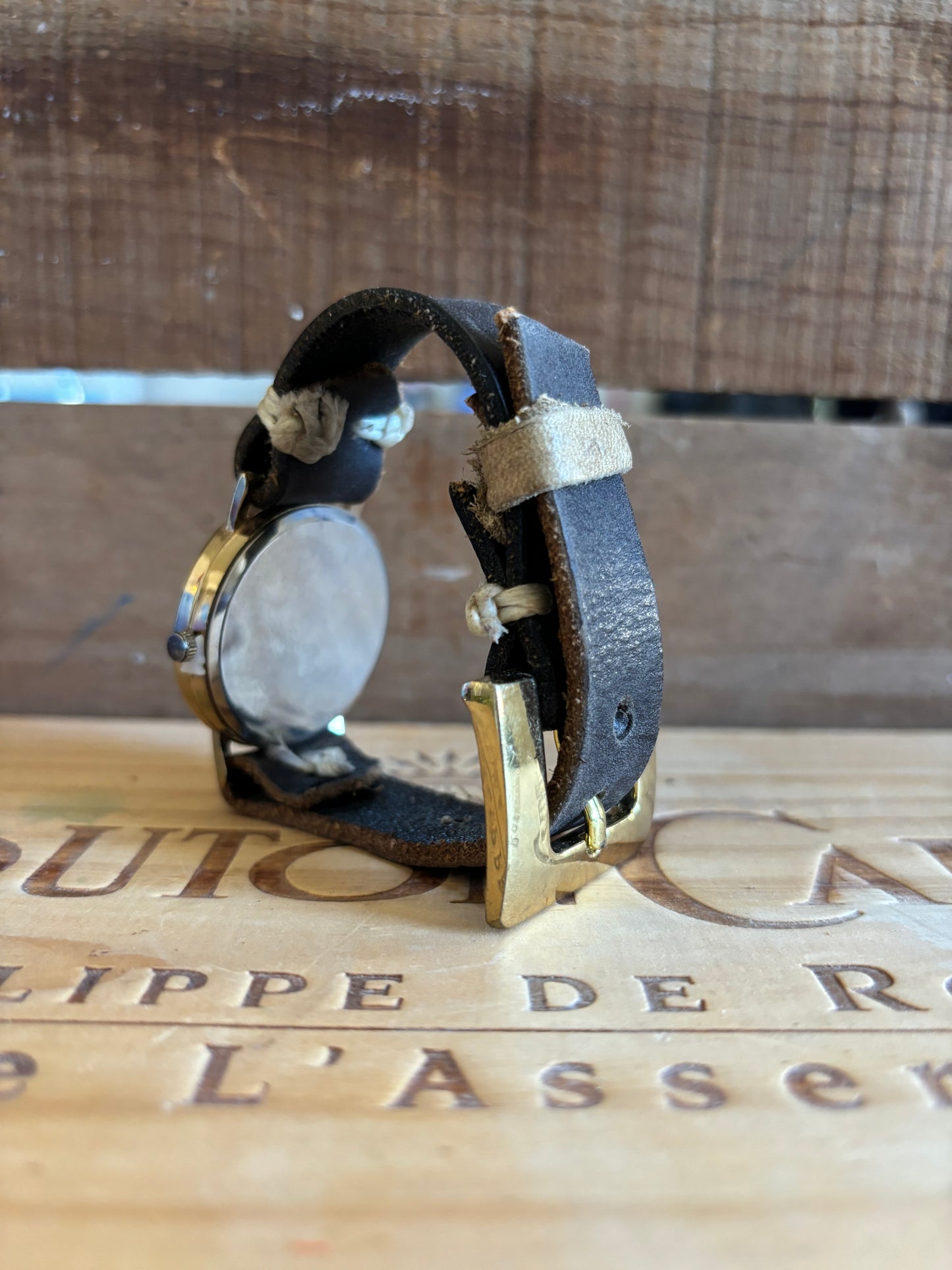 Handmade Distressed Leather Wristband Cuff Watch