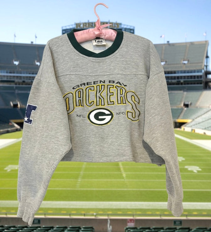 90’s Green Bay Packers VNeck crewneck Sweatshirt