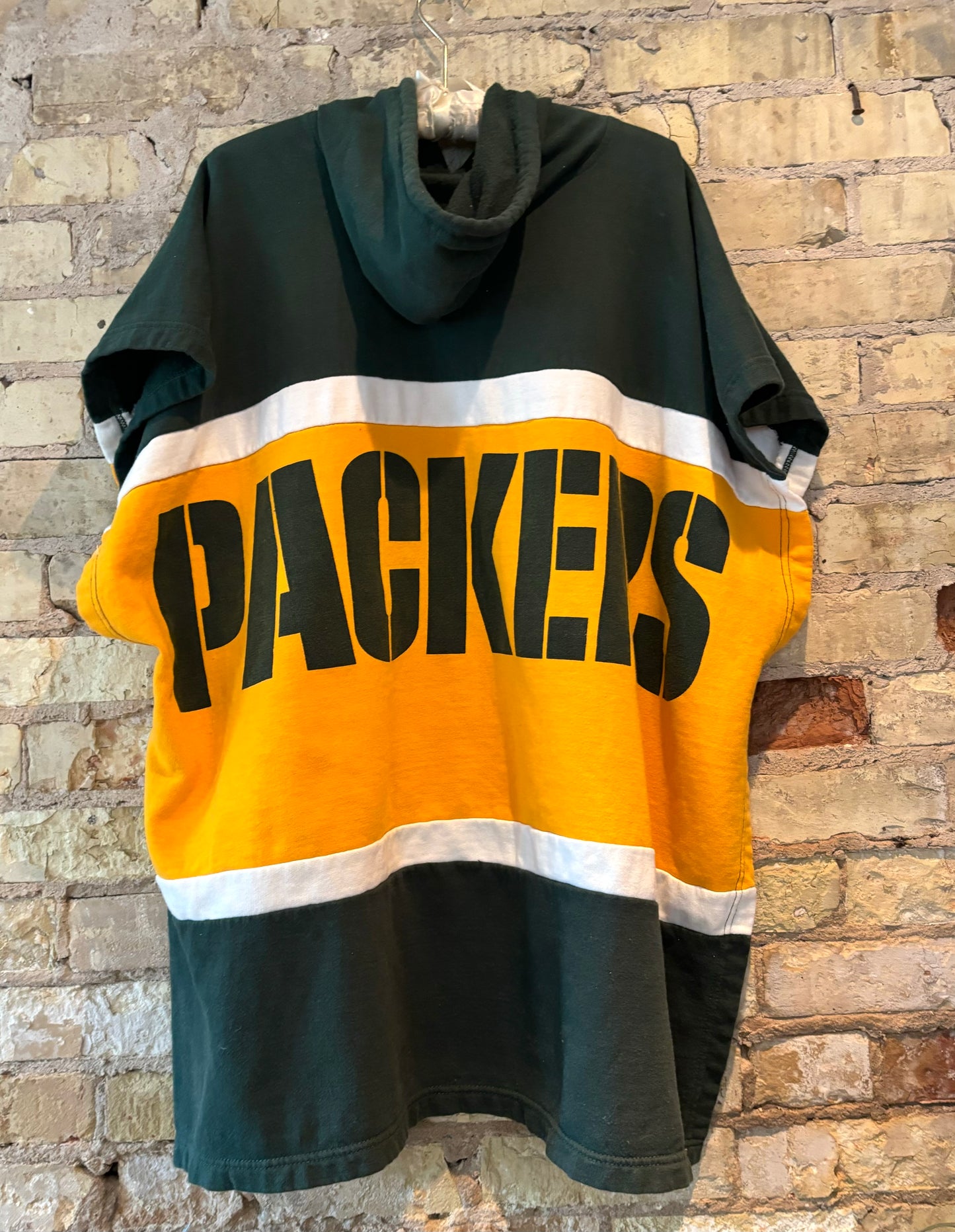 Retro Green Bay Packers Hooded Game Day Poncho