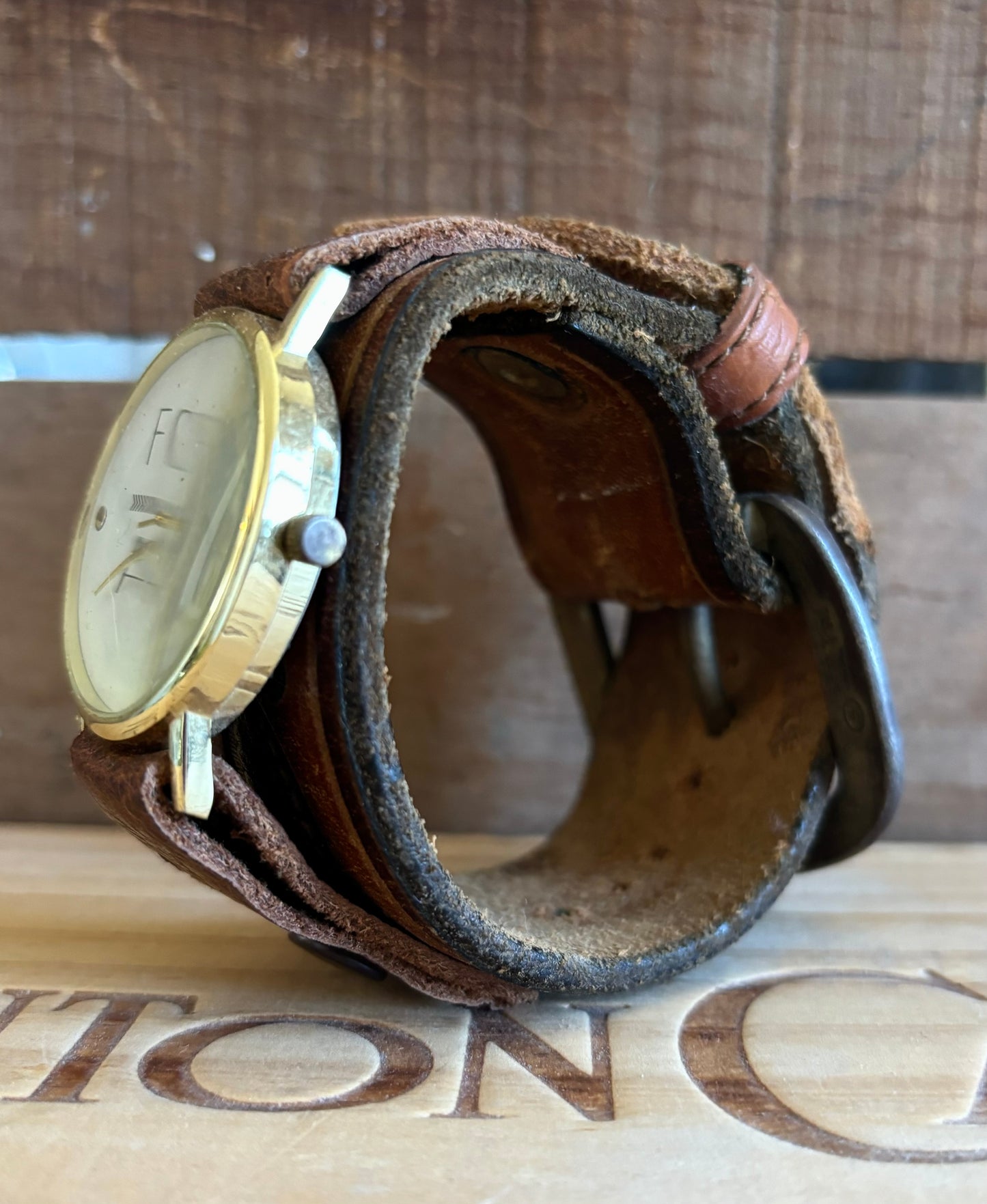 Handmade Distressed Leather Wristband Cuff Watch